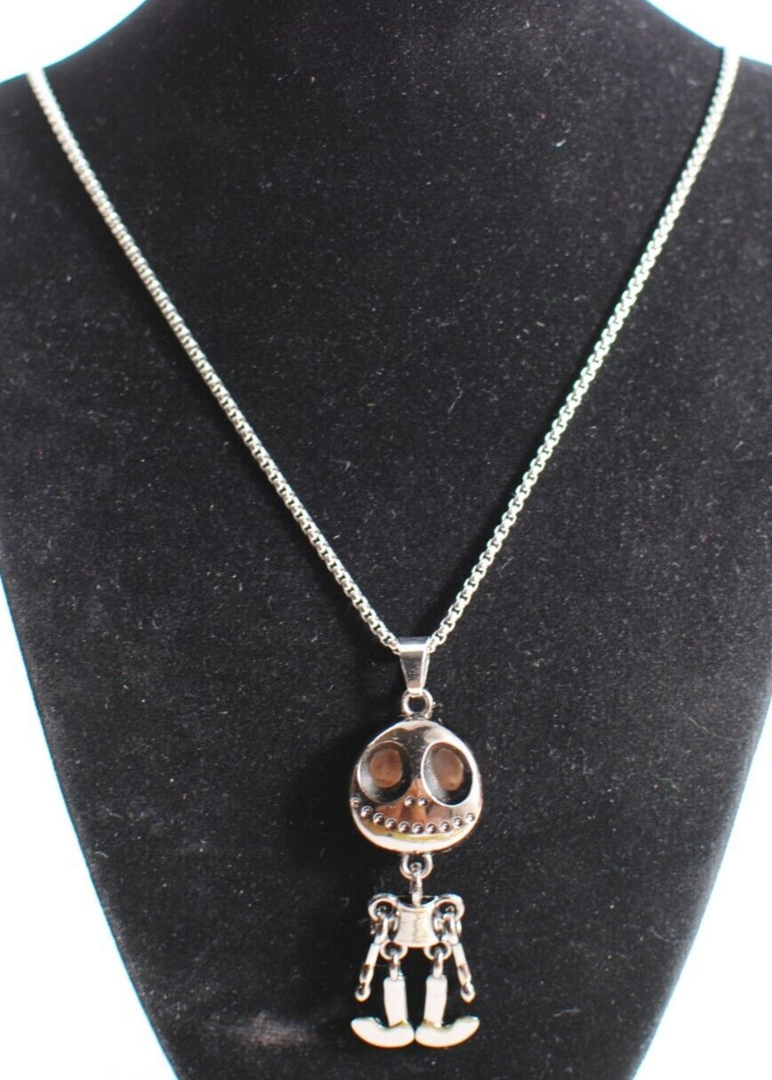 Moveable Arms Legs Body Skeleton Big Head Silver Tone Pendant Necklace 24″
