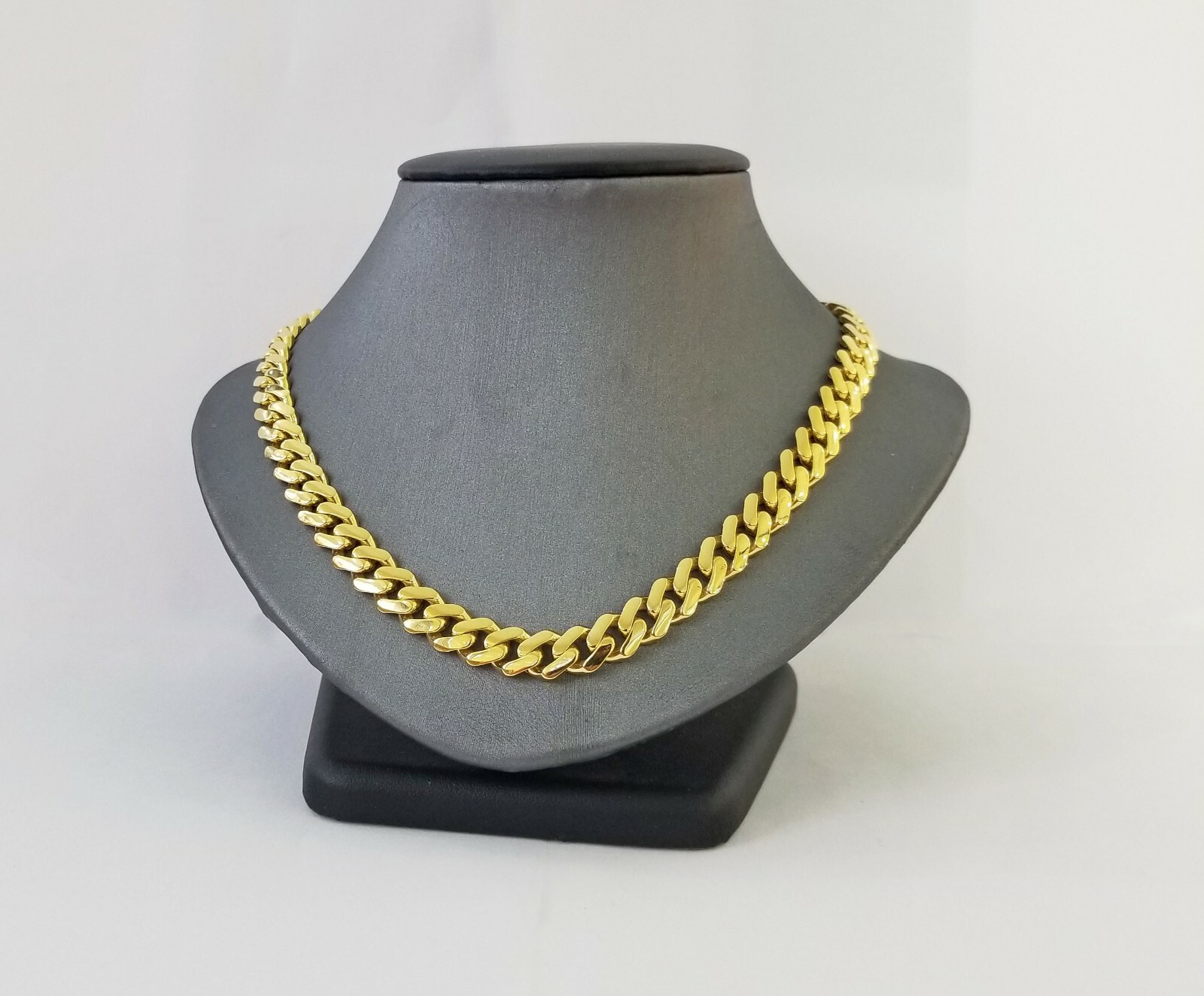 Real 10k Miami Cuban Link Monaco Chain 9mm 24″ inch Box Clasp 10kt Gold necklace