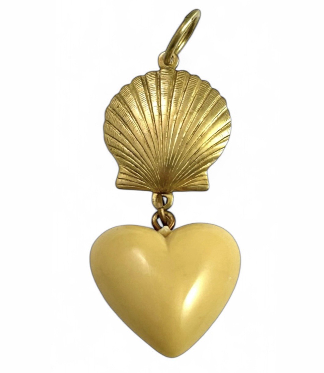 Seashell Charm Pendant Scallop Shell Brass Metal Vintage Heart Charm Beach Love