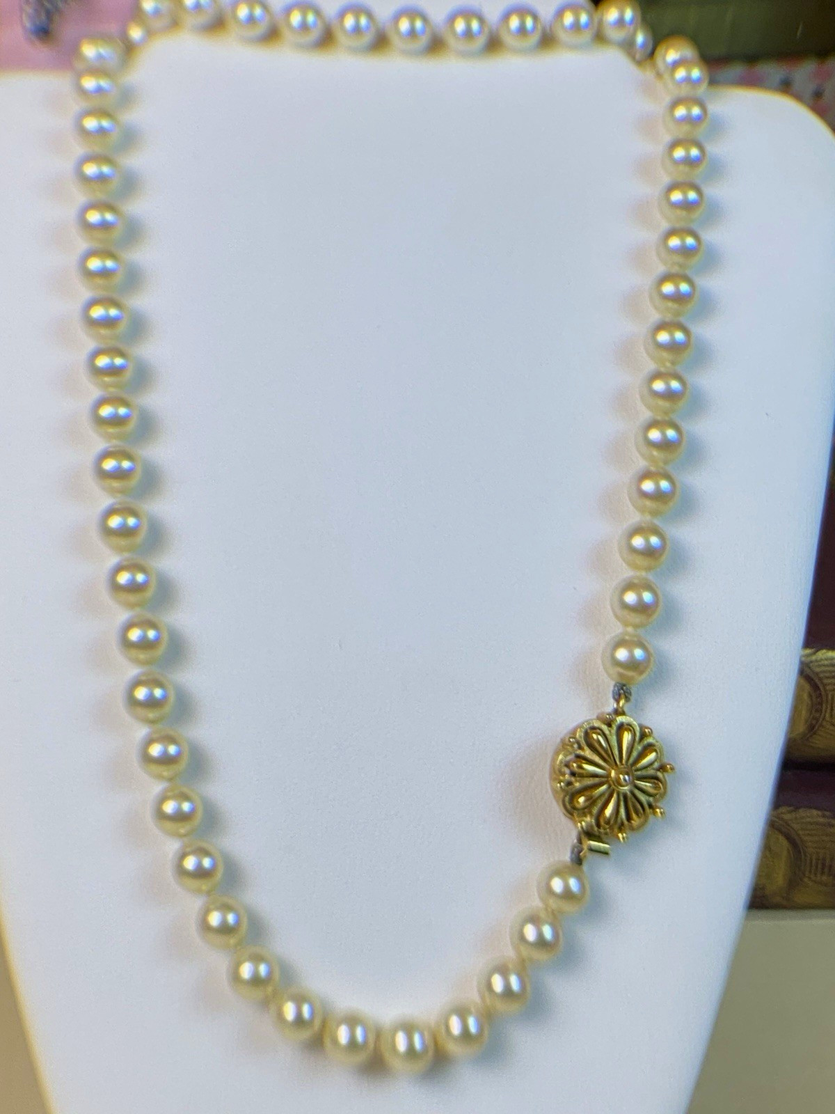 Vintage Majorica Pearl Necklace 24” Gold Tone Floral Clasp Signed Spain