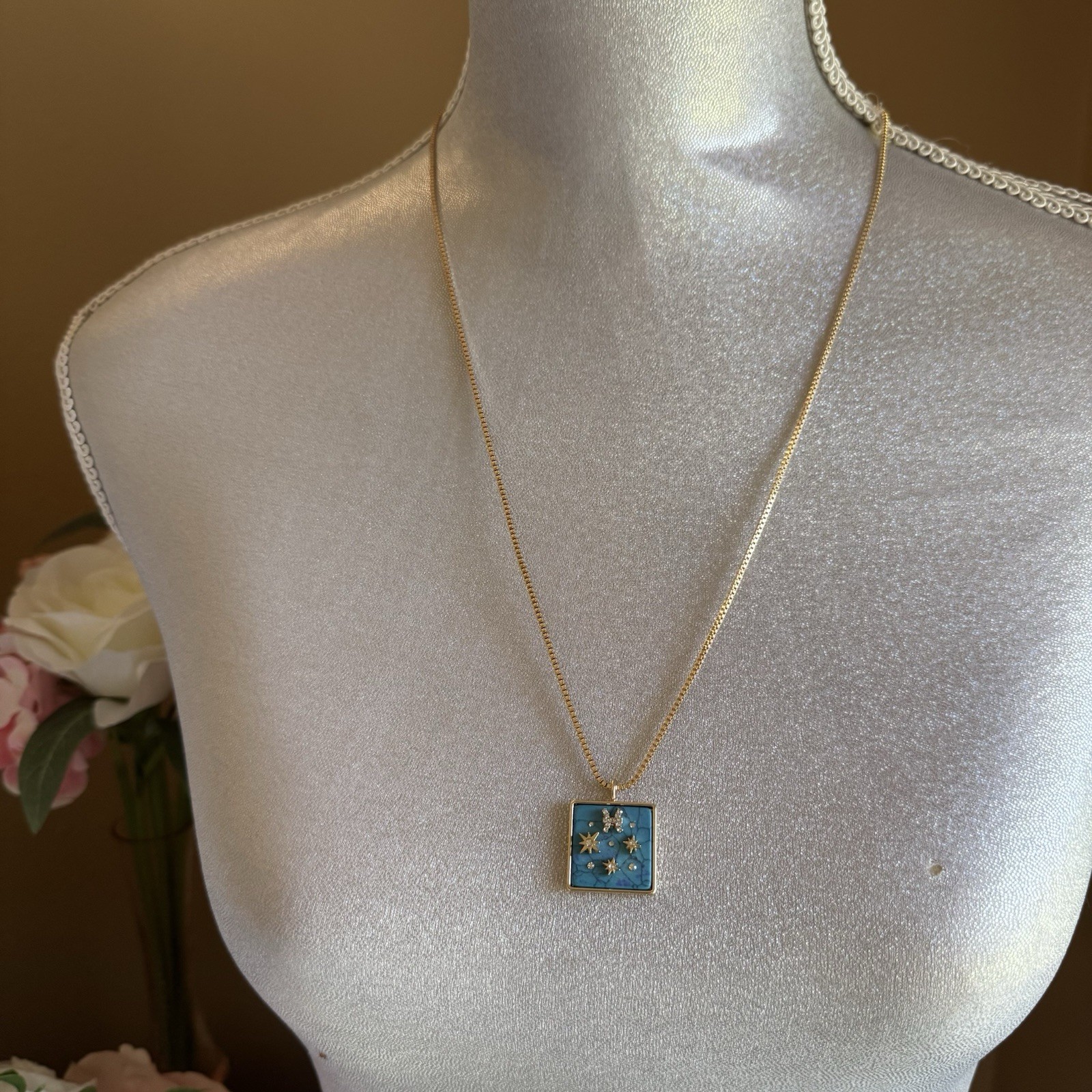 BaubleBar Pisces Zodiac Pendant Necklace Turquoise Gold Tone NWT 20”
