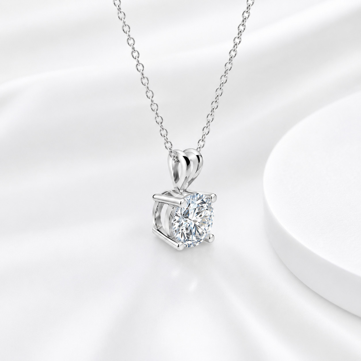 Round Brilliant Cut Solitaire Moissanite Diamond Pendant Necklace For Women