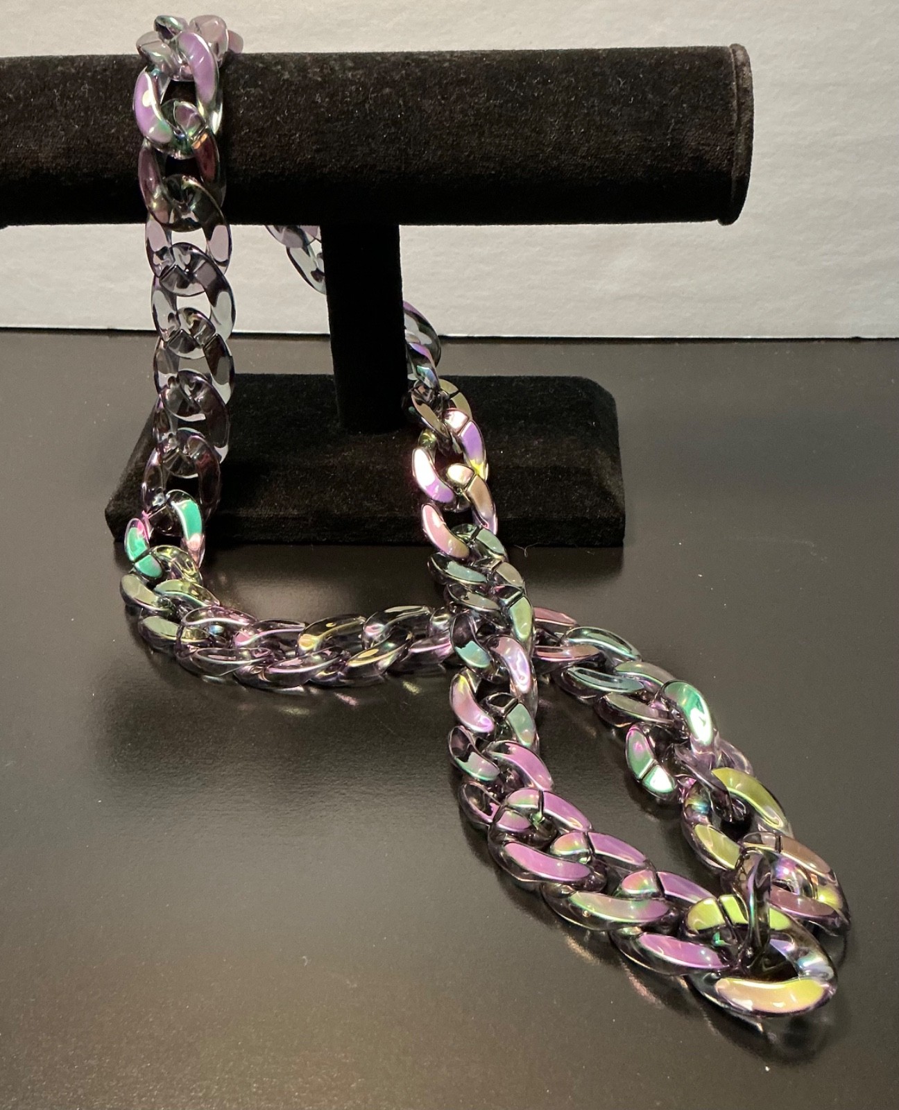 Hip Hop Cuban Chain Link Necklace Iridescent Jewelry 30” Large Acrylic Plastic
