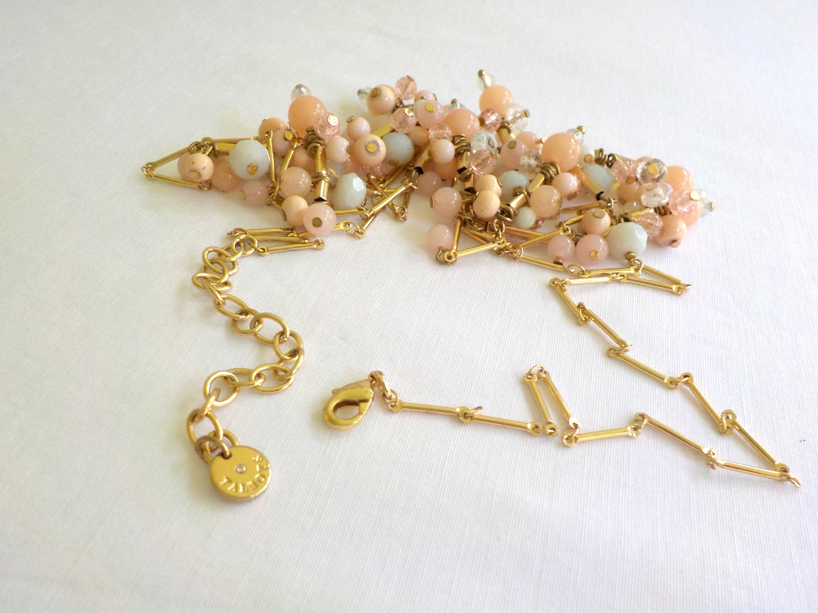 Talbots Dangle Necklace Plastic Gold Tone Metal Long Beads Peach Pink Cluster