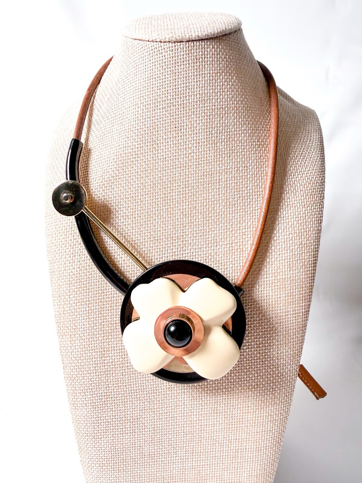 MARNI Four Leaf Clover Pendant Genuine Horn & Leather Statement Vintage Necklace