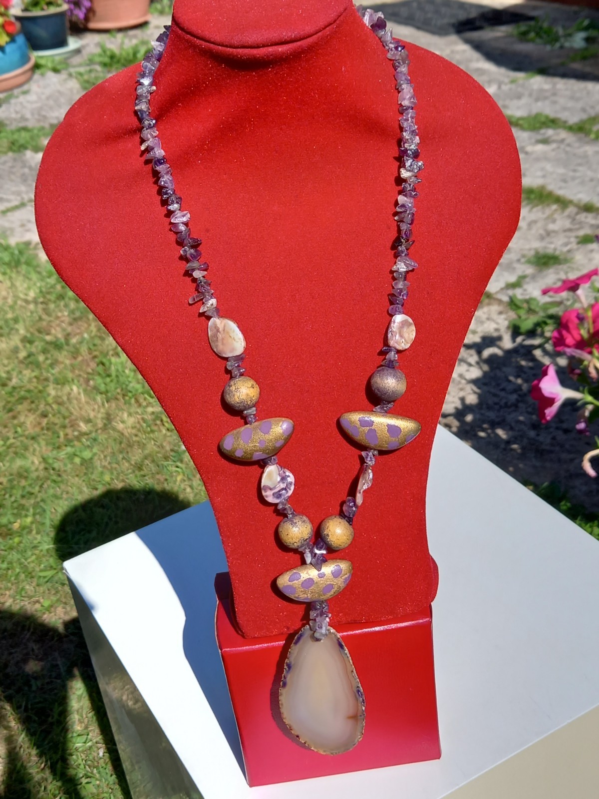 gorgeous 1970’s pretty glass bead, wood and natural stone necklace (L71)
