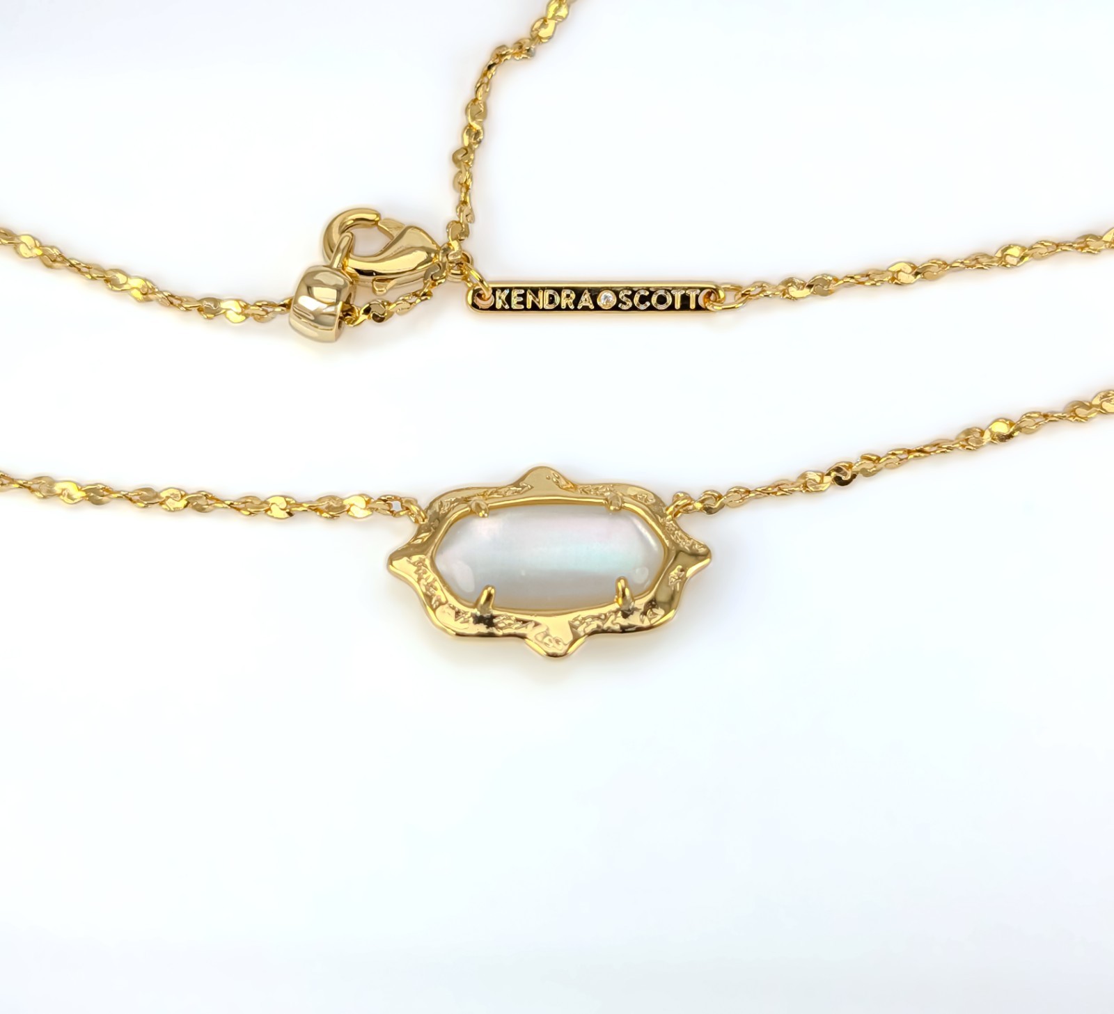 New 100% Authentic KENDRA SCOTT Gold Mother of Pearl Elisa Scallop Necklace