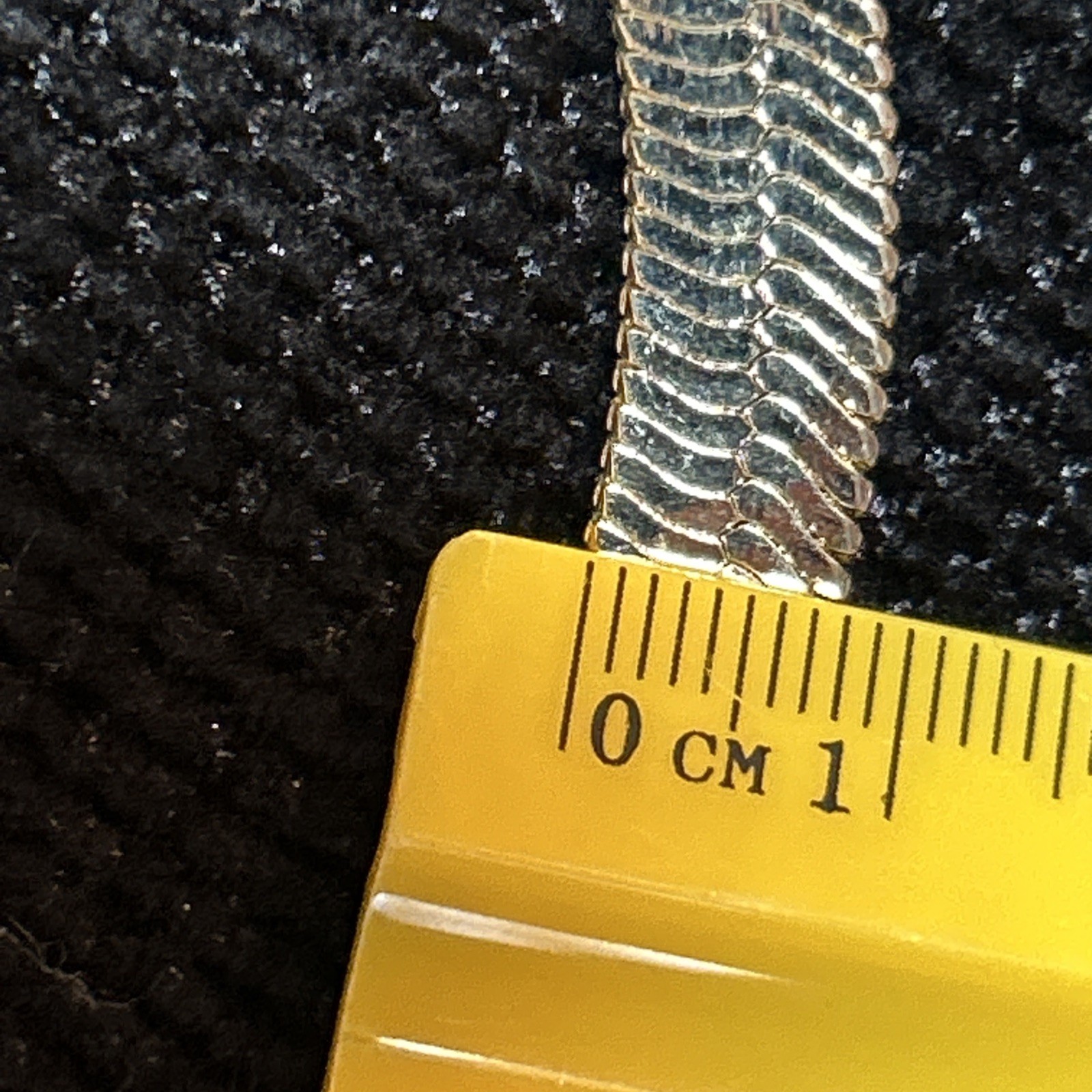 GOLD PLATED 8mm HERRINGBONE 18”Chocker Necklace Chain For Men Or Women