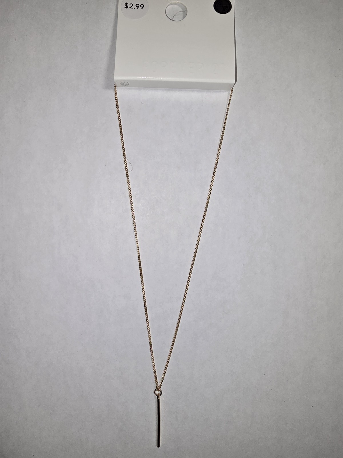 NWT! Forever 21 Gold Tone 16″ Necklace Basic Everyday Wear Drop Pin