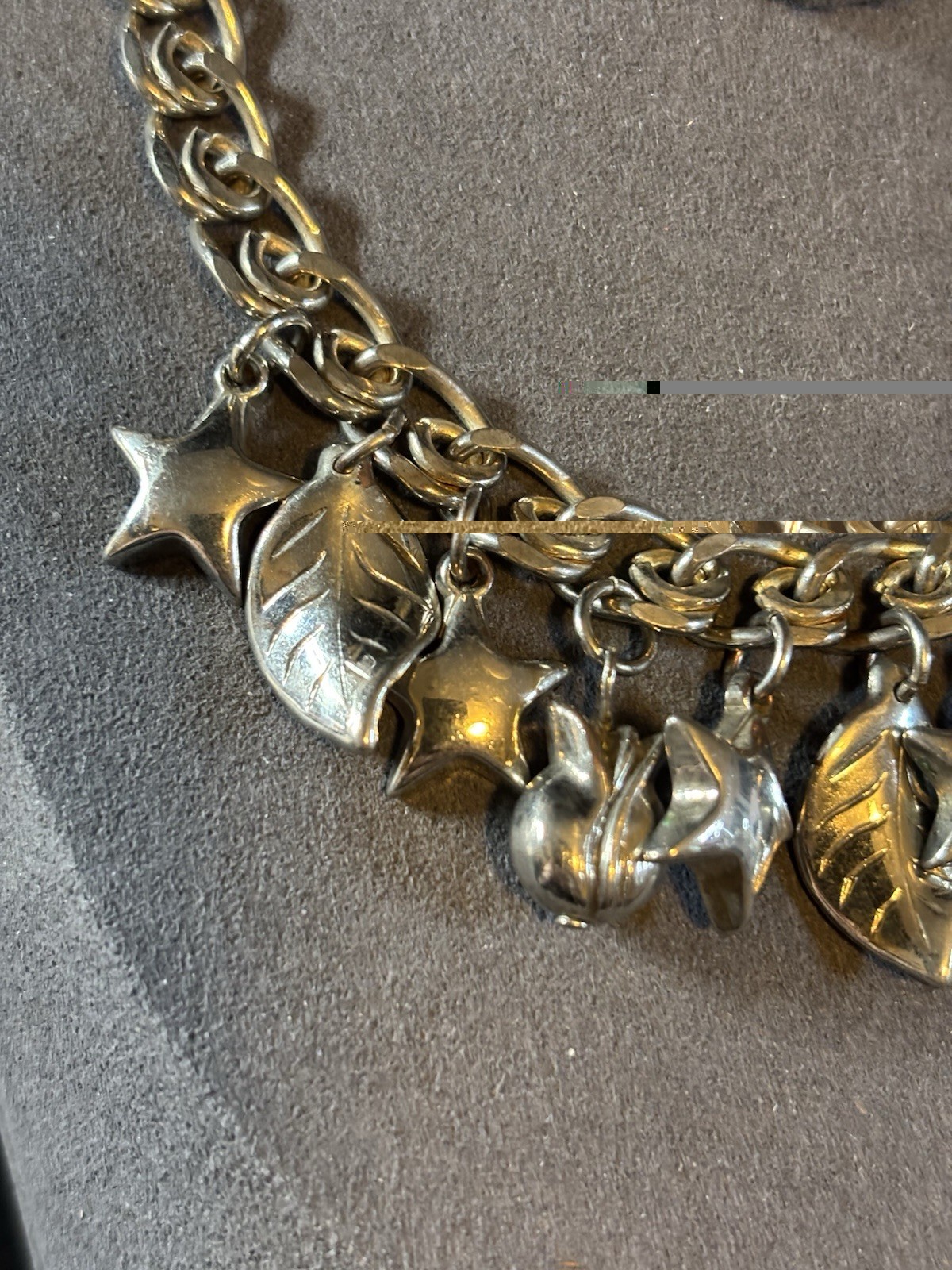 VINTAGE Silver Tone Girl’s Costume Jewelry Charm Bracelet 6”