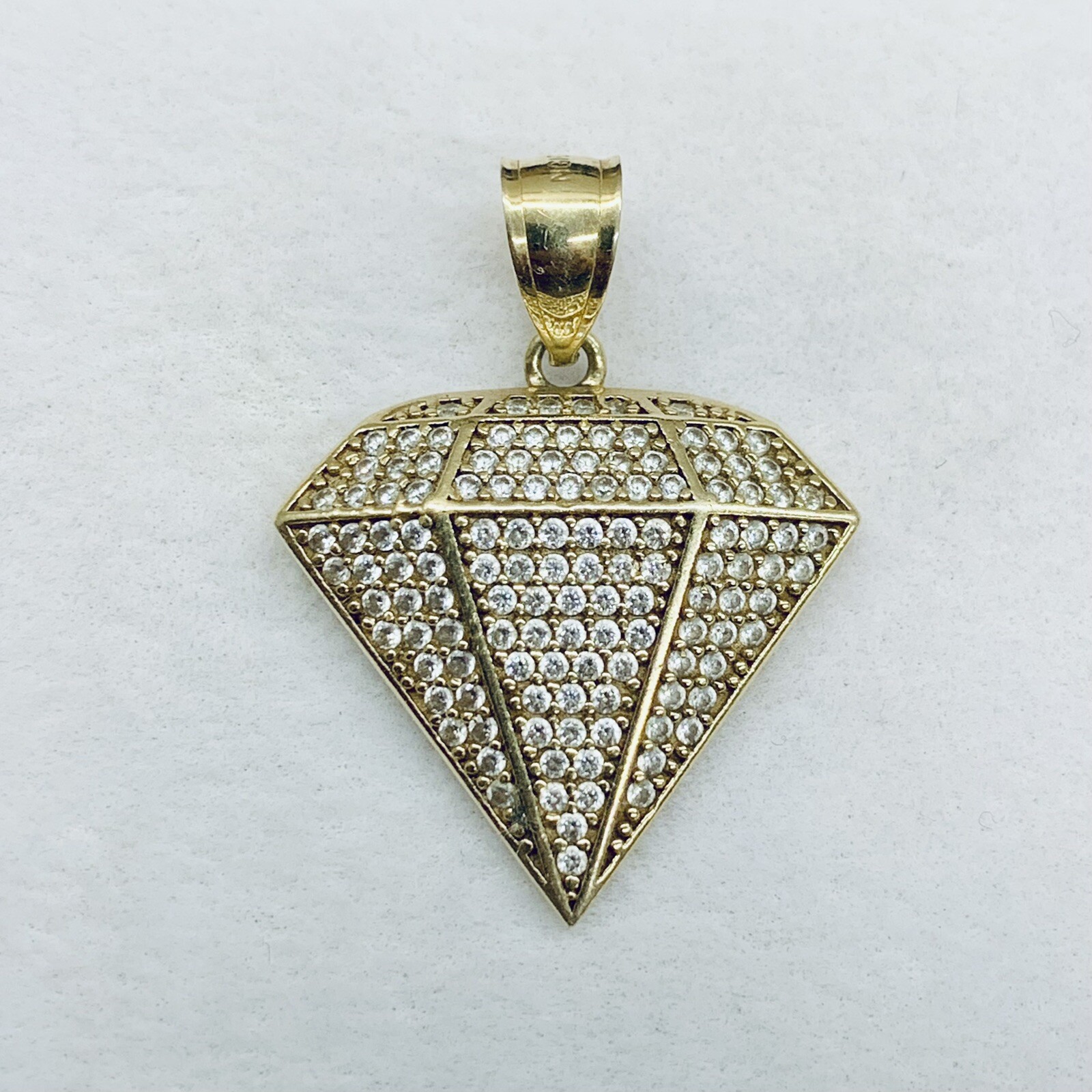10k Yellow Gold Diamond Shape Cluster Round Cut CZ Drop Pave Pendant Charm 3g