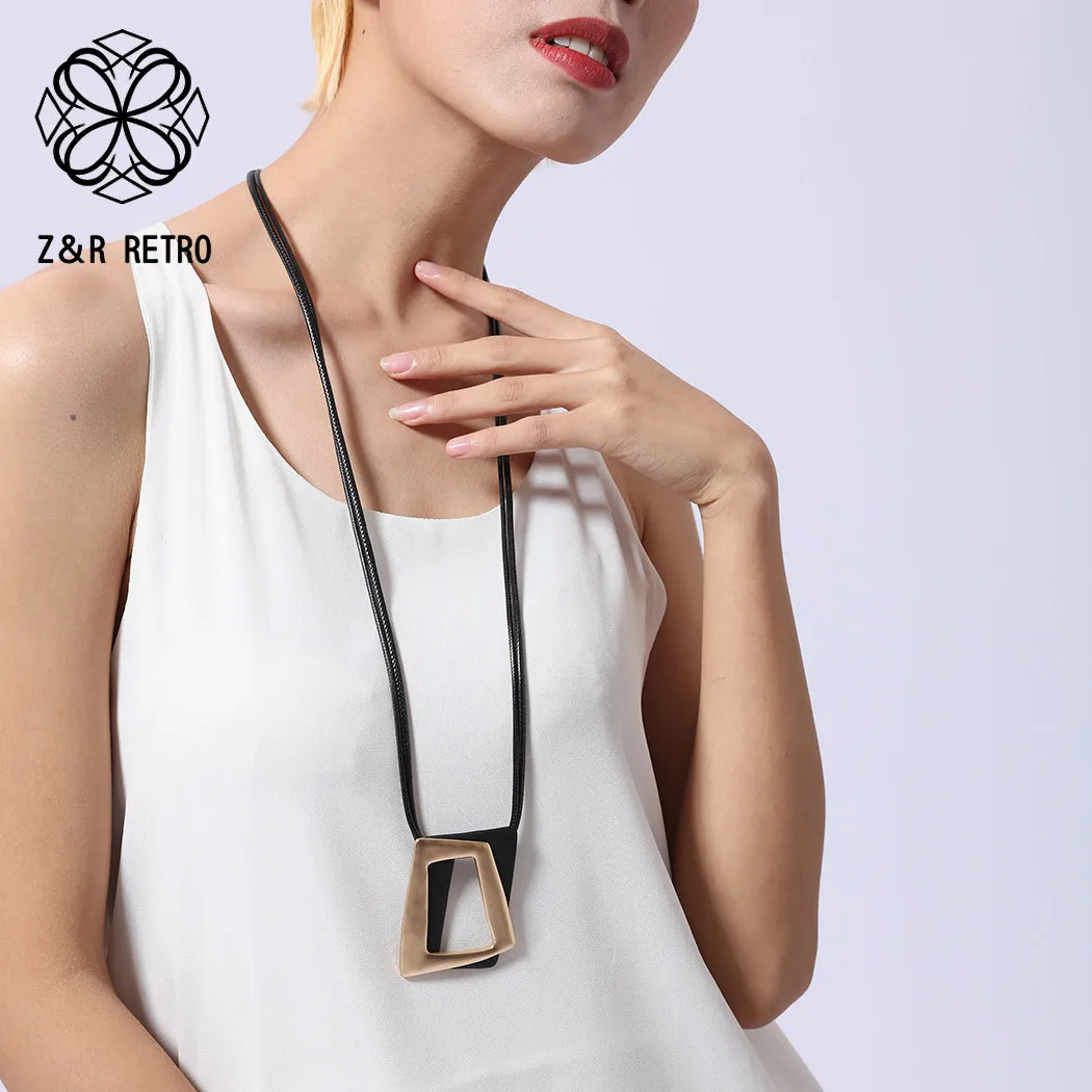 2023 Sweater Chain Long Necklace Trendy Zinc Alloy Metal Gold Color Necklaces