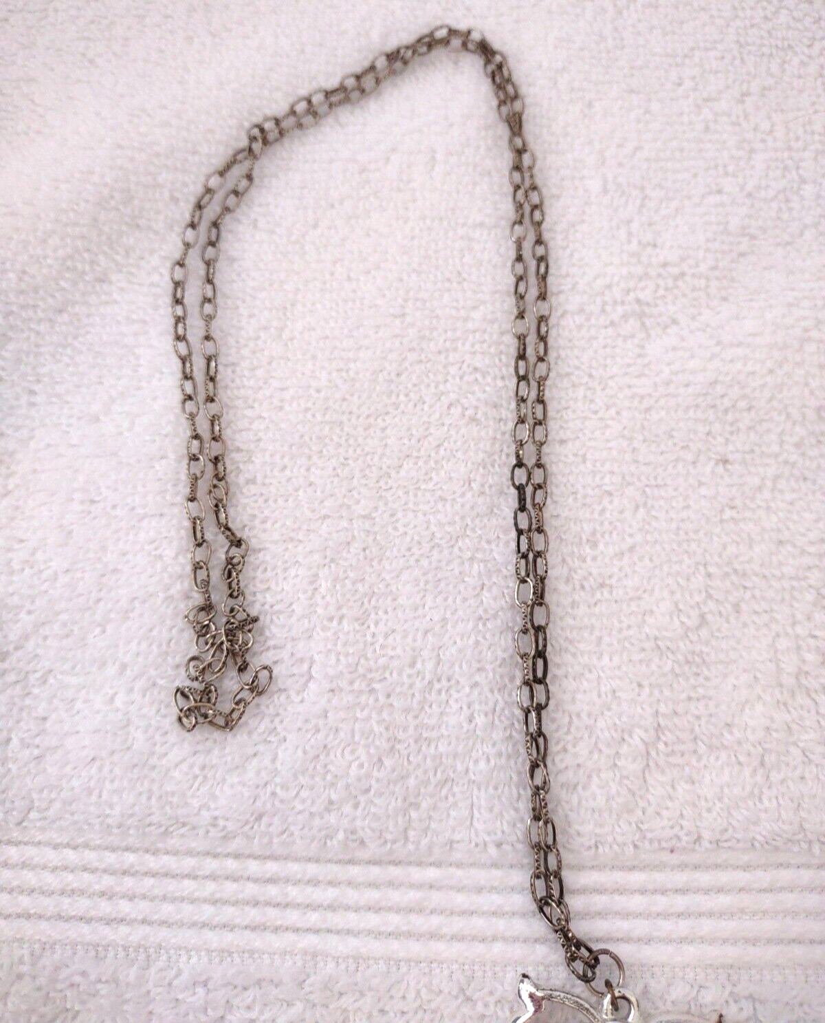 Owl Necklace Silver Color/Red 14″ Chain