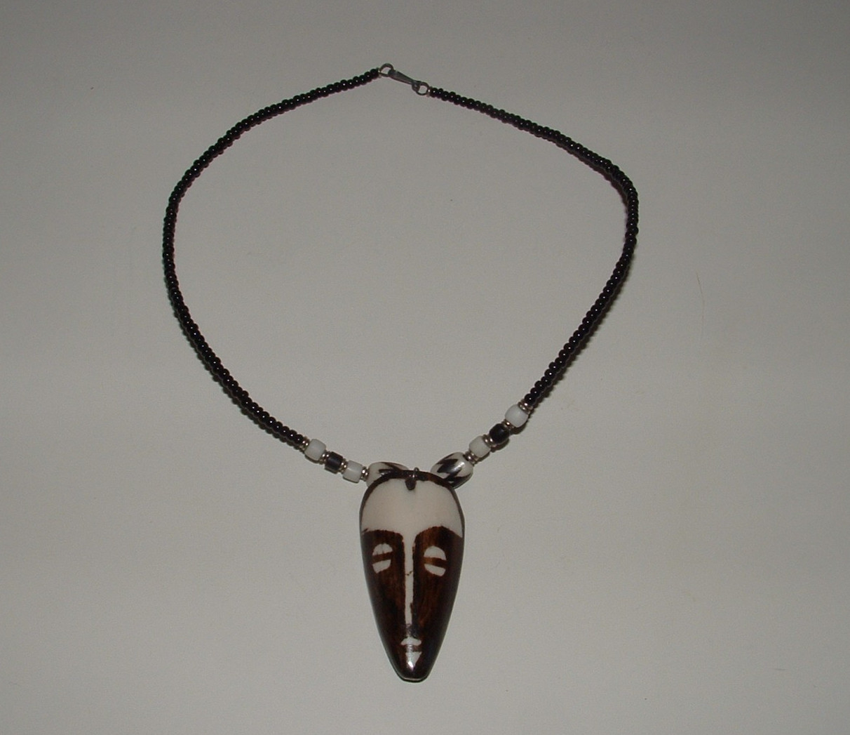 African Mask Design Bead Choker Style Necklace, Age Unknown, pre-owned