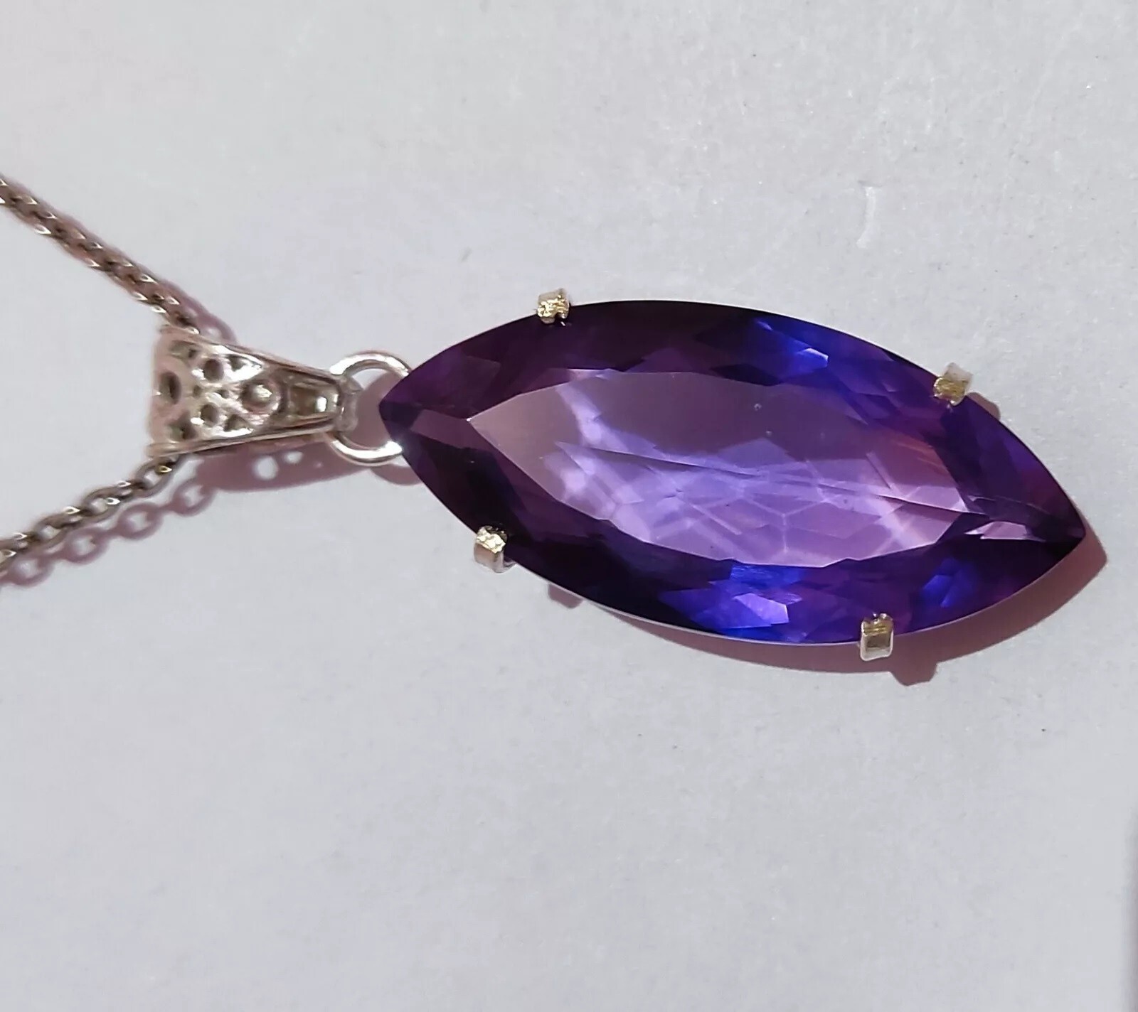 Natural 36.40 CT Color Change Alexandrite Certified Gemstone Pendant 925 Silver