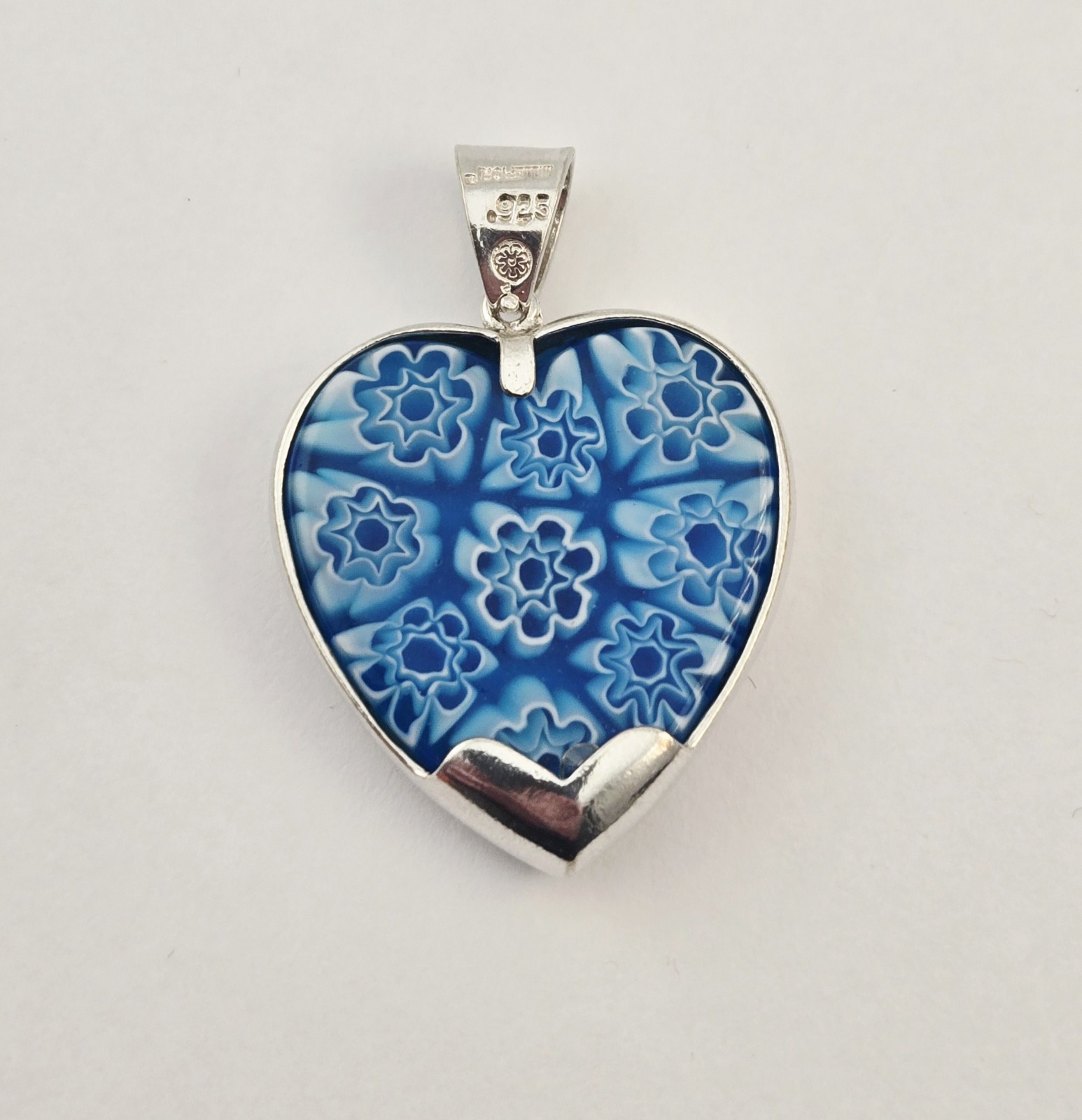 Vintage 925 Sterling Silver Blue Millefiori Murano Glass Heart Pendant – 11.0g