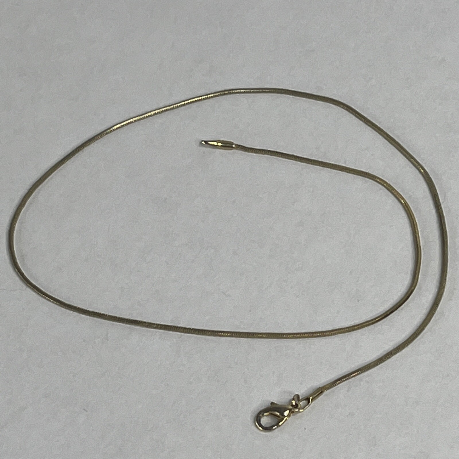 Cobra Cable Chain Gold Tone no Mark 16″