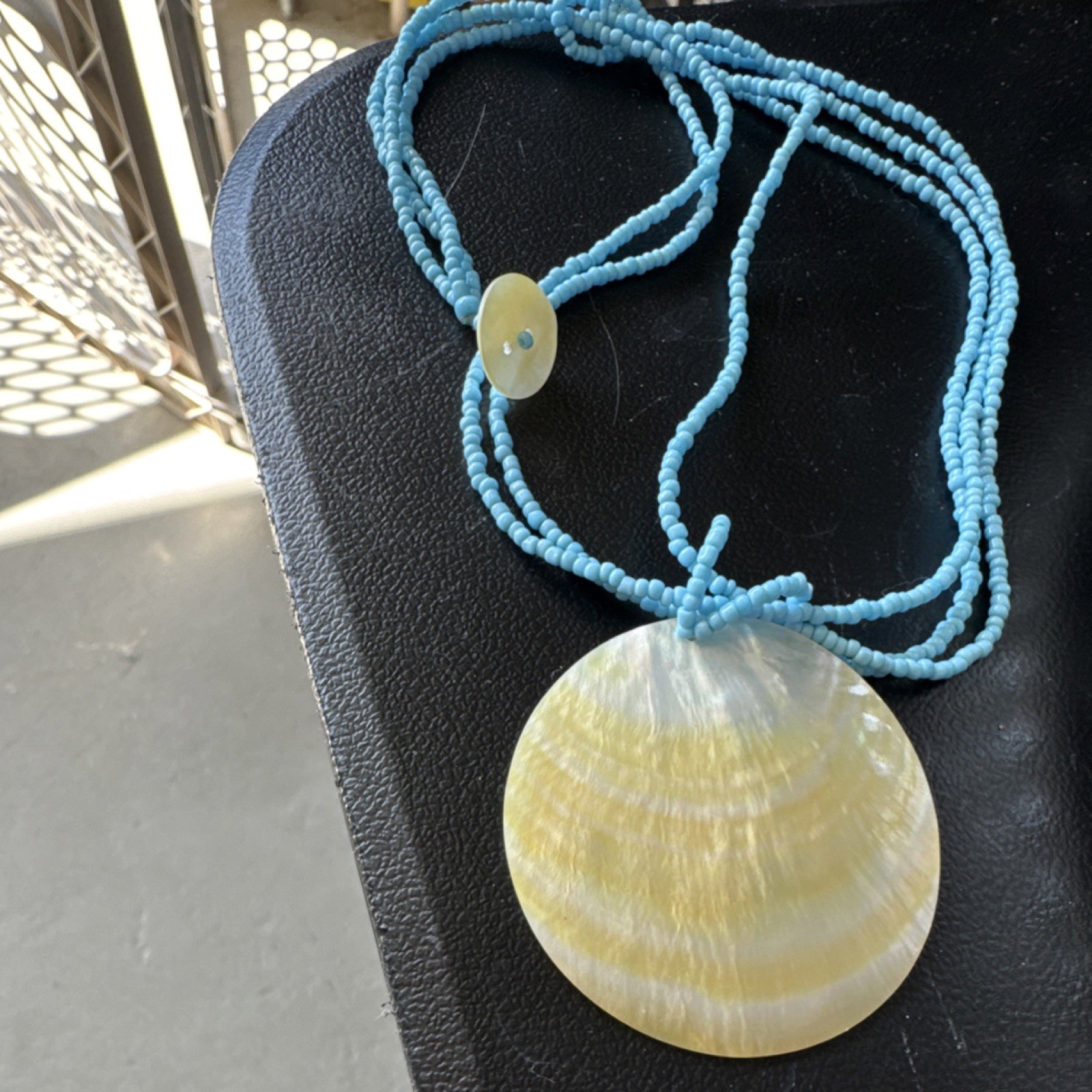Blue Glass Seed Bead Necklace Round Cream Shell Pendant Ball/Bead Chain Button
