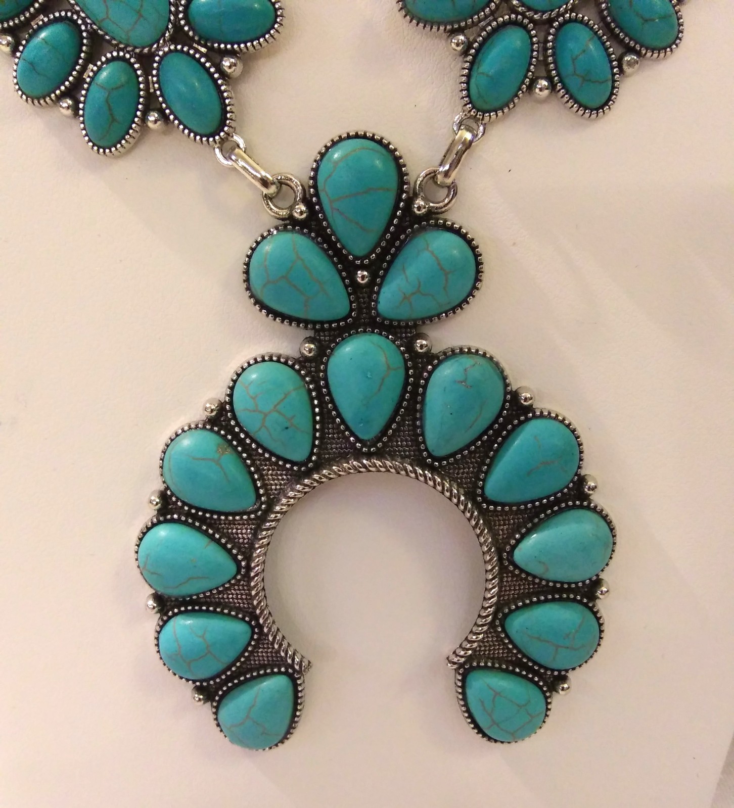 WESTERN-Horseshoe Shaped Faux Turquoise Necklace and Earrings, Zinc Alloy