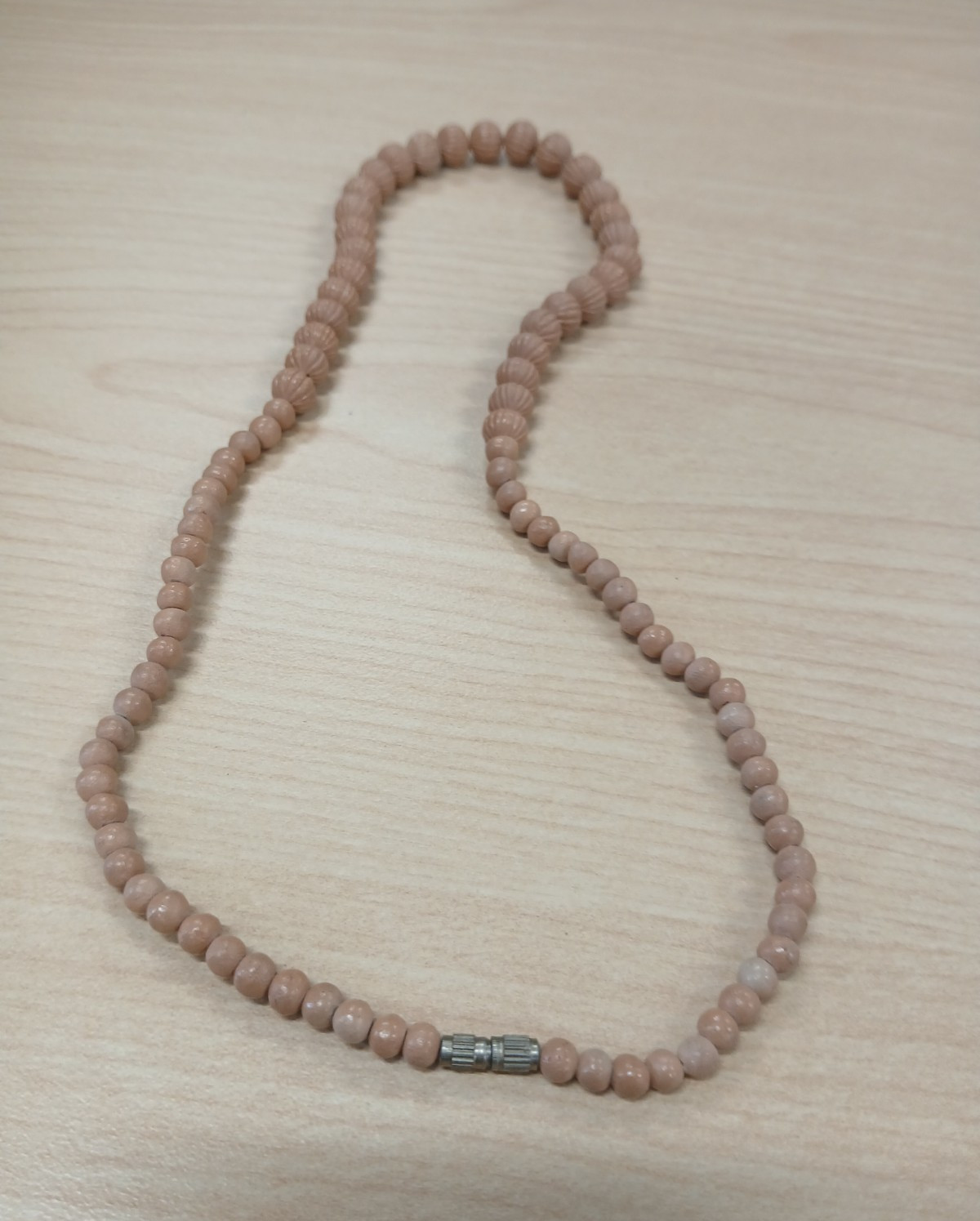 Pink Wood Beaded Necklace Round Beads Ball/Bead Chain Barrel Clasp