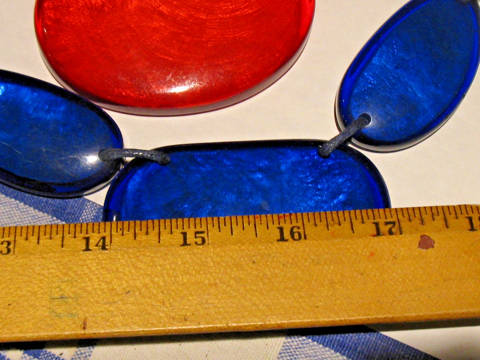 2 x Vintage Large Chunky Bib Acrylic Resin over Abablone Red & Blue Necklace 20″