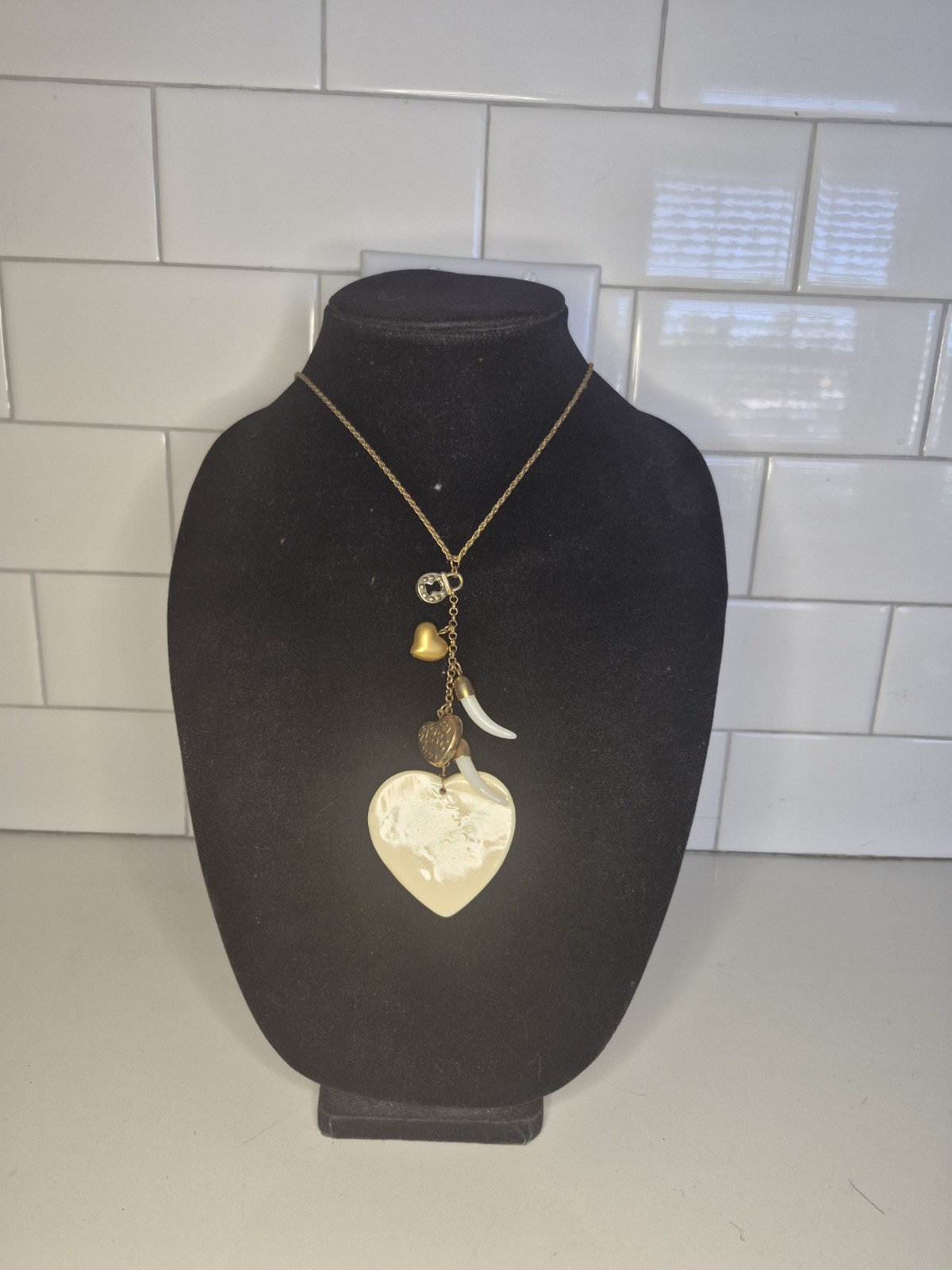 No Brand Gold Heart Charm Clustered Long Necklace