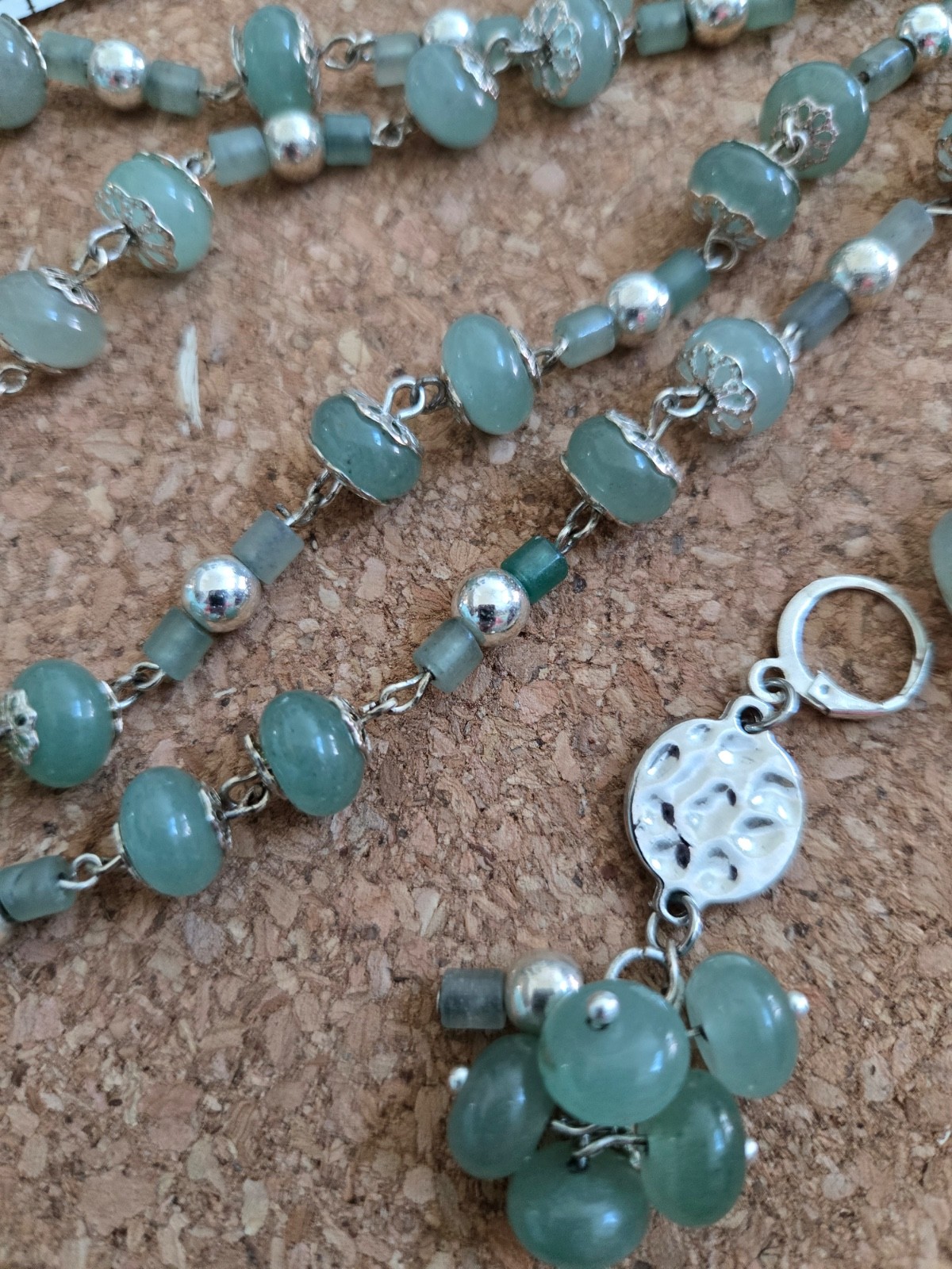 Green Quartz Beaded Necklace Silver Tone 30” Long Cluster Pendant with Earrings