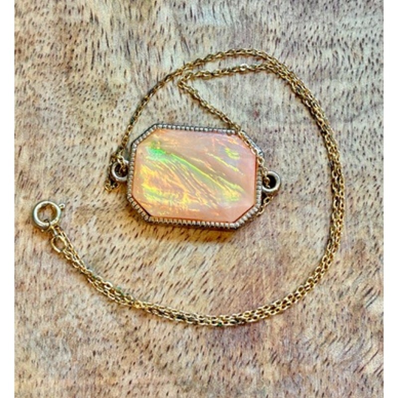 Gold Tone Dainty Iridescent Octagon Faux Opal Choker Necklace