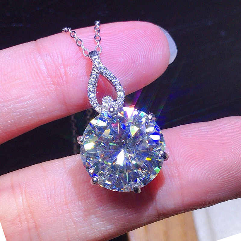 New 10mm Shinny Women Girl Jewelry Moissanite Gemstone Silver Pendant Necklaces