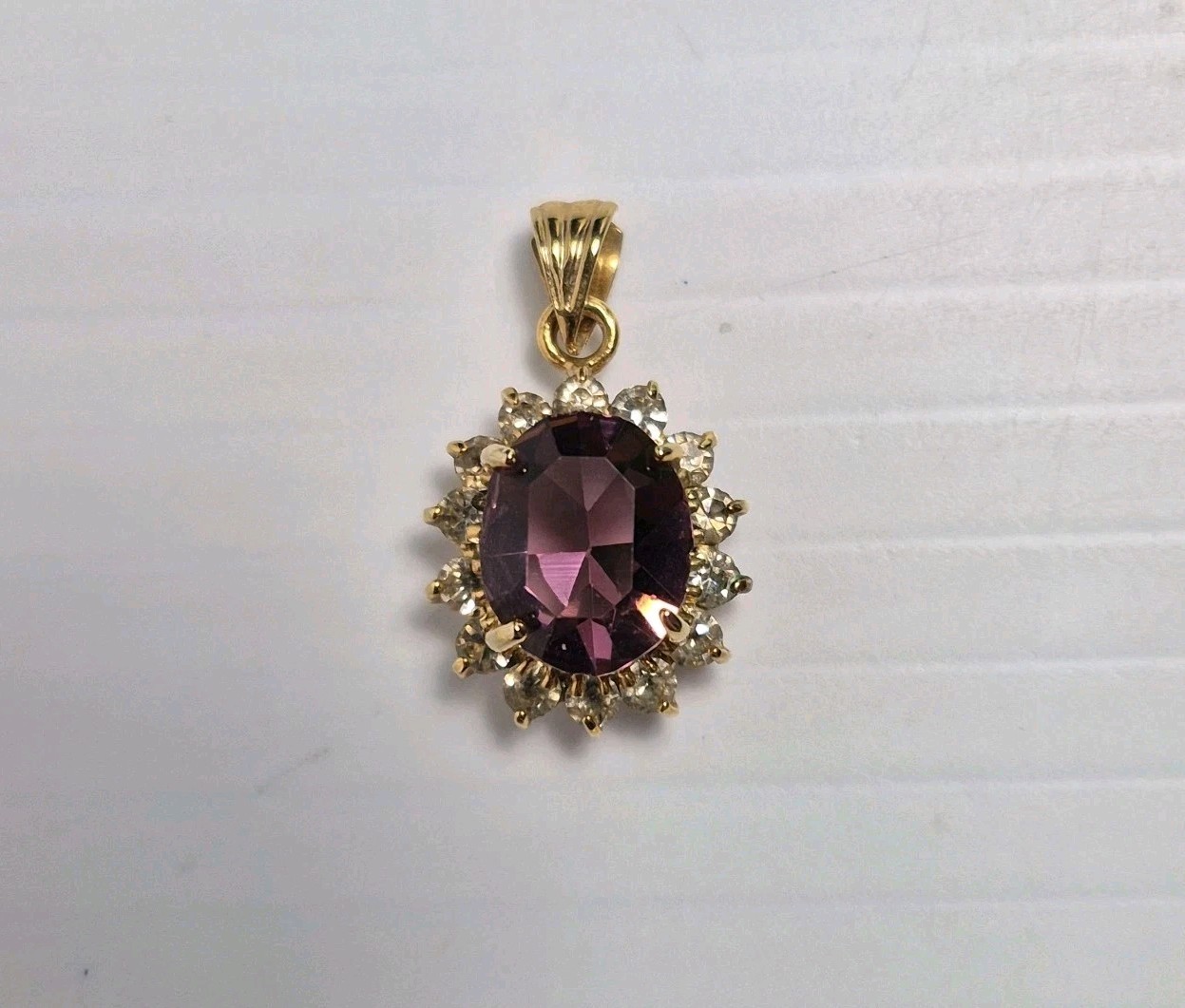Oval Purple Crystal Rhinestone Halo Pendant Gold Tone Fashion Unsigned Vintage