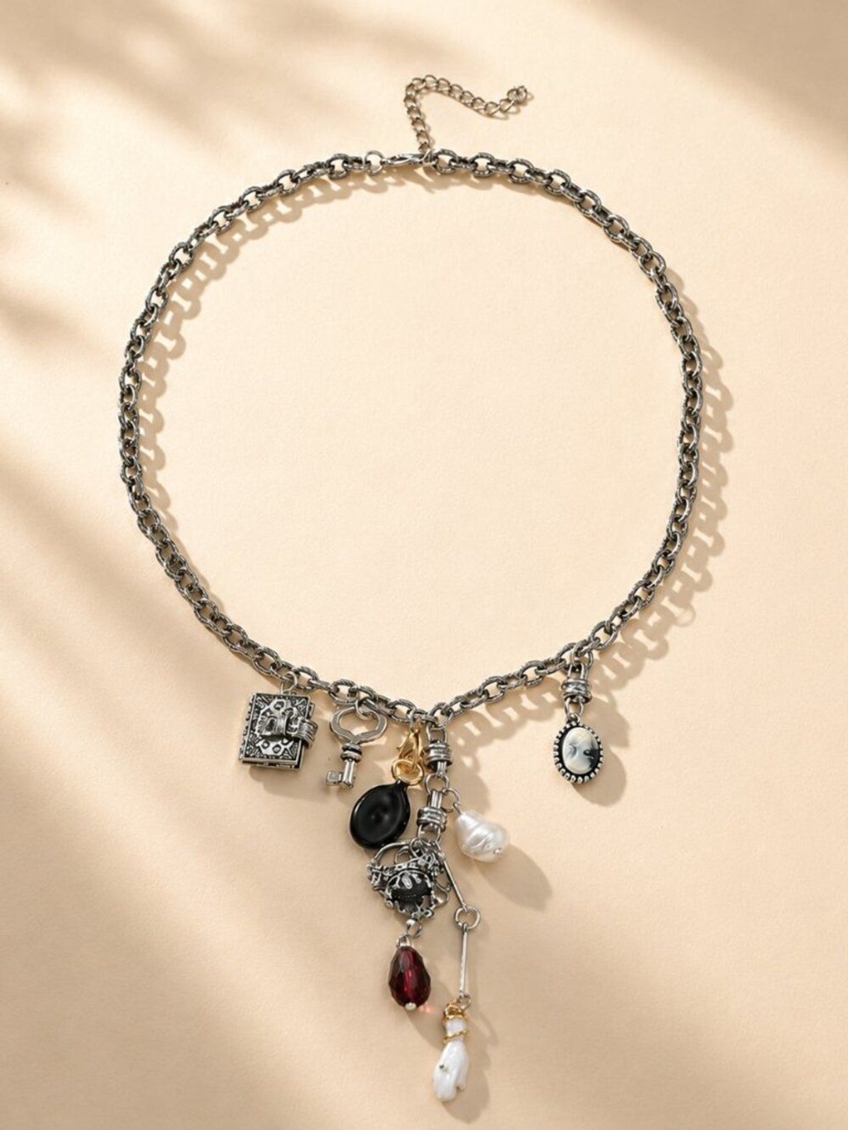 ✨ Vintage-Inspired Metal Charm Necklace Dark Academia Statement