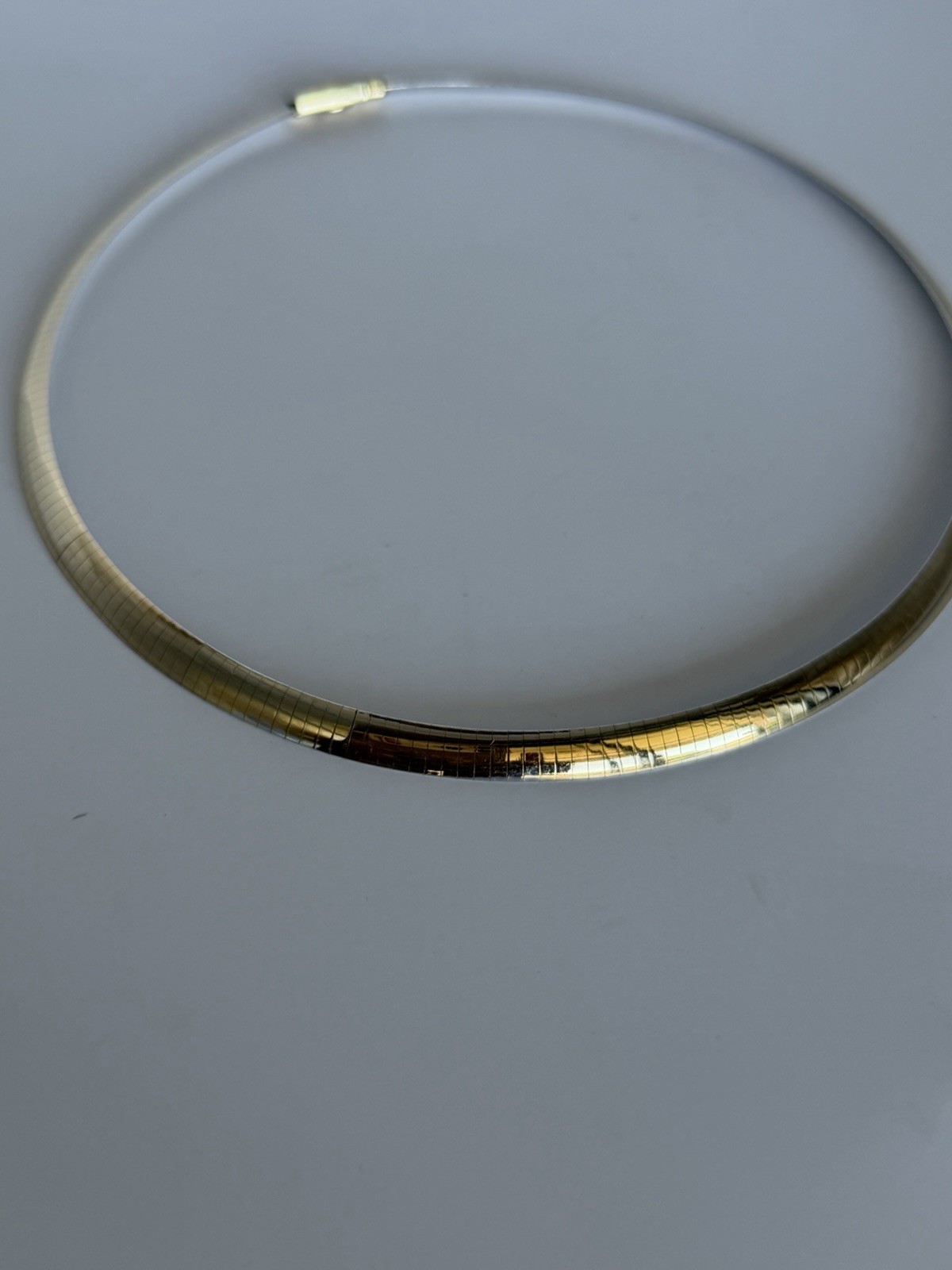 14K Solid Gold Reversible Omega Necklace Yellow Gold & White Gold 29.65g Choker