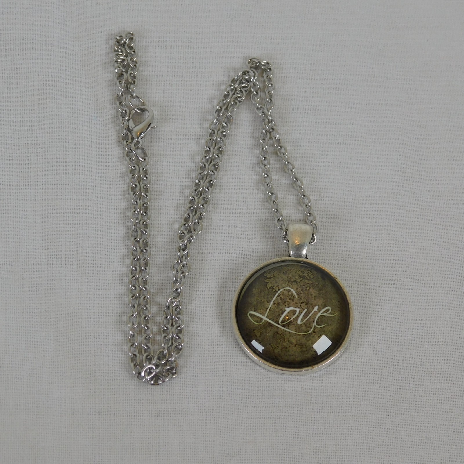 Love Word Cursive Family Friends Silver Tone Cabochon Pendant Chain Necklace Rd