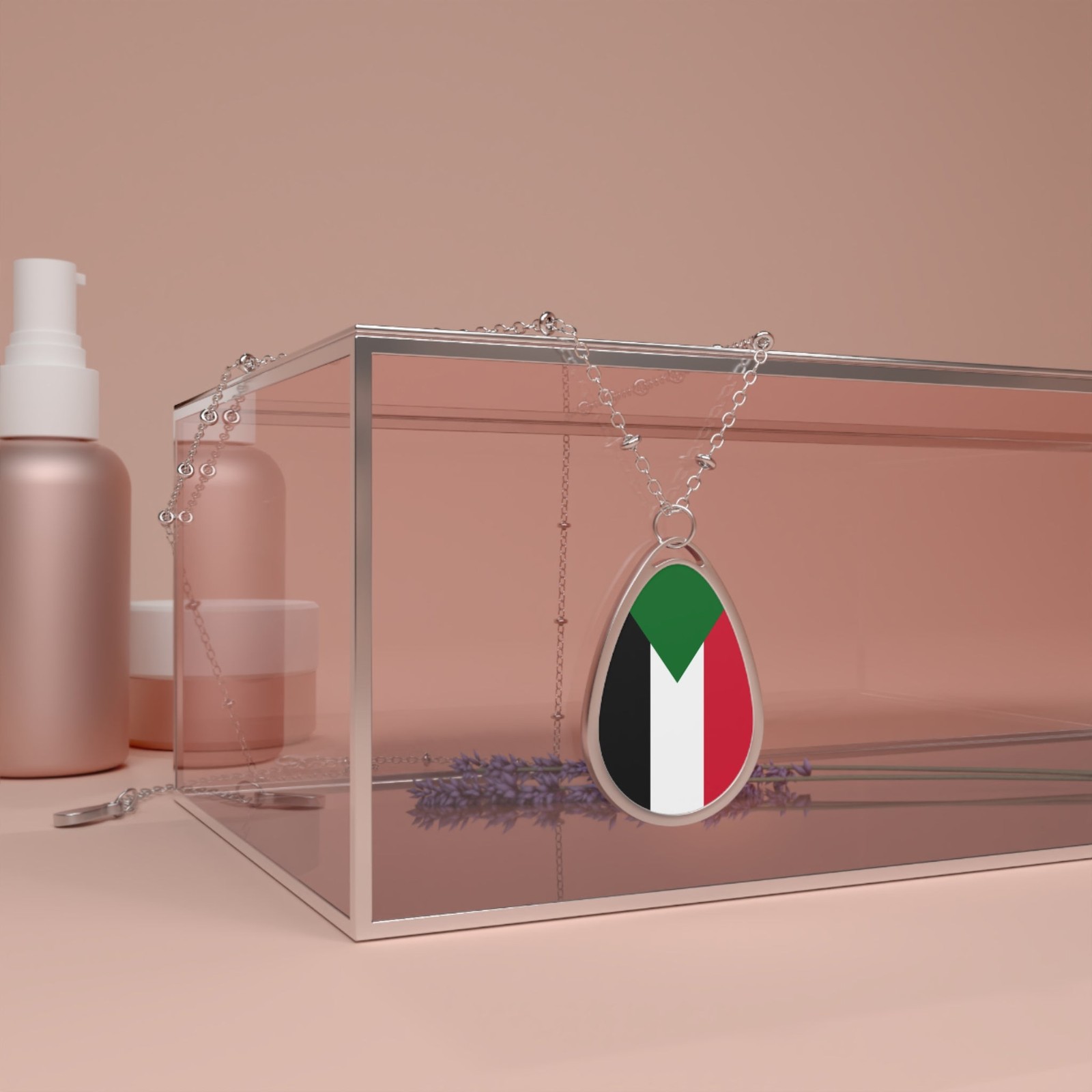 Sudan Flag Oval Necklace – Patriotic Zinc Alloy Pendant – One Size / Silver