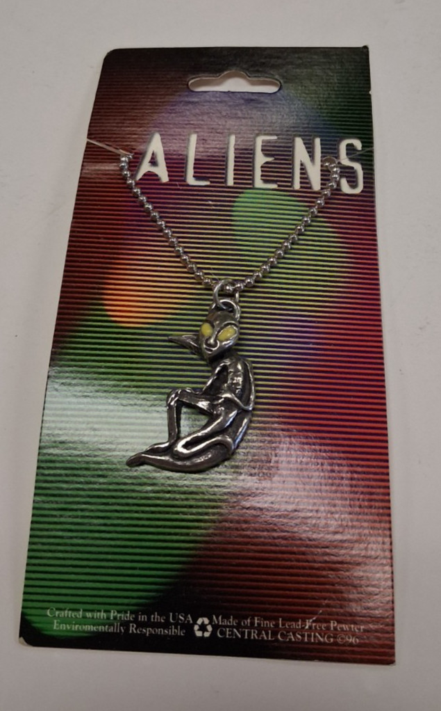 ALIEN ON MOON WITH GLOW IN THE DARK EYES PEWTER CHARM NECKLACE METAL CHAIN