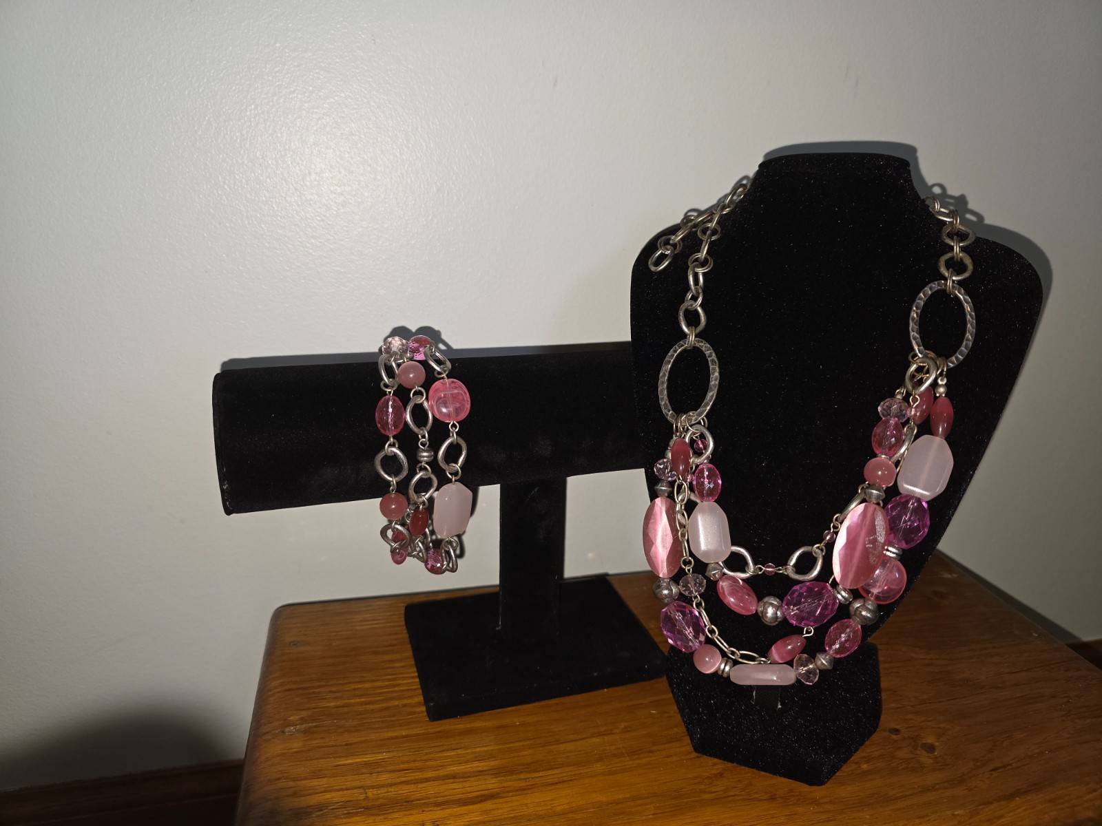 Premier Designs “Perfectly Pink” Necklace & Bracelet + Bonus Charm Bracelet