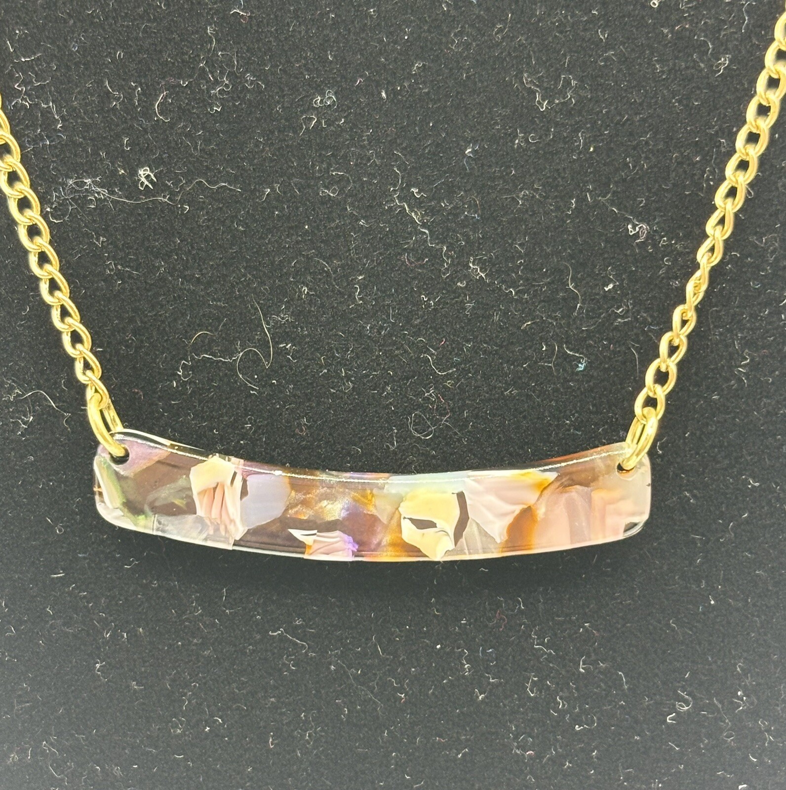 Plunder Multi Color Pendant Gold Tone Beaded Chain Necklace 17 Inches