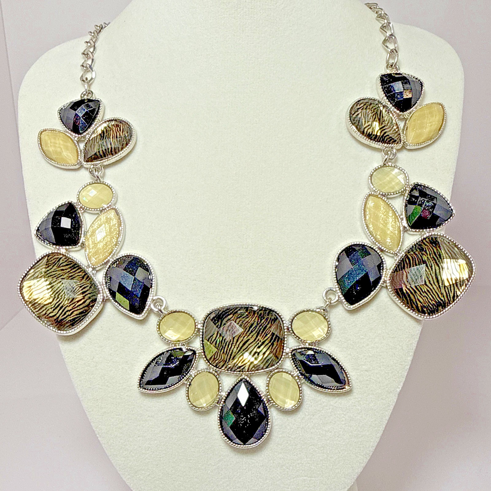 Chunky Fashion Statement Collar Necklace Animal Print Tiger Faceted Stone Bib