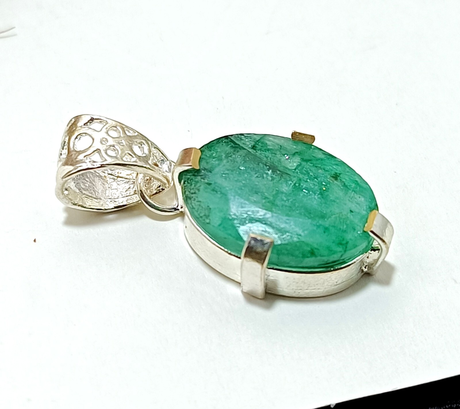 Certified 24.35 Ct Natural Emerald 925 Solid Silver Oval Cut Pendant Gemstone