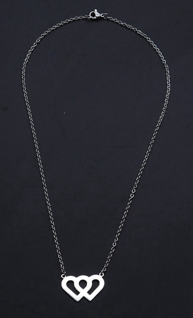 Women’s Non-Tarnish 304 Stainless Steel Double Heart Cutout Pendant 17 in