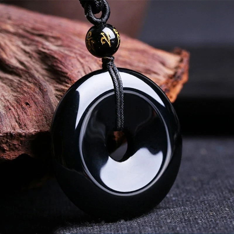 Black Obsidian Amulet Pendant Round Buckle Protection Necklace Women Men Jewelry