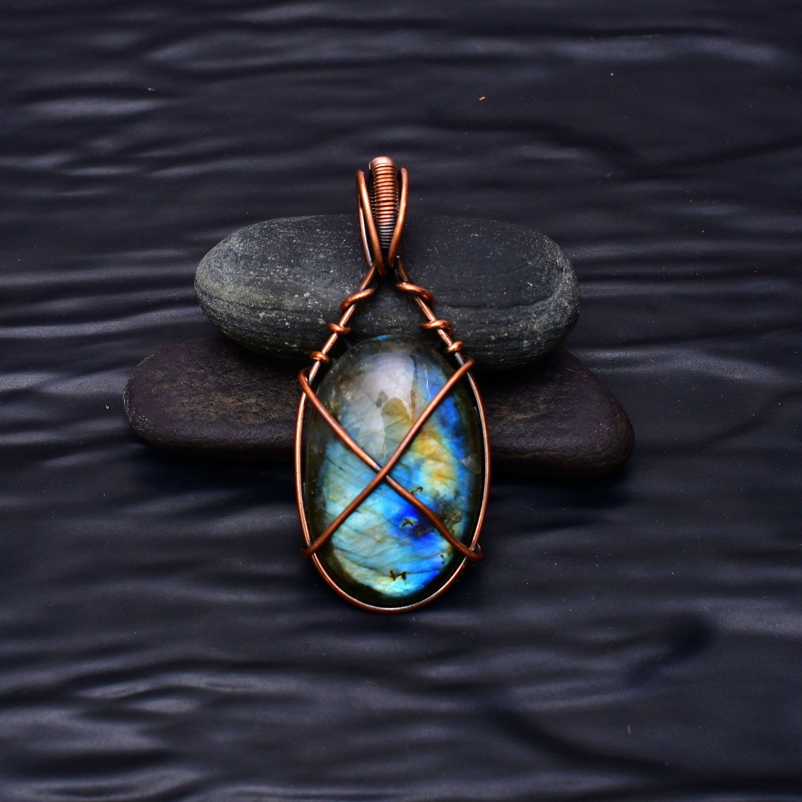Labradorite Gemstone Copper Wire Wrapped Handmade Jewelry Pendant 2.48″