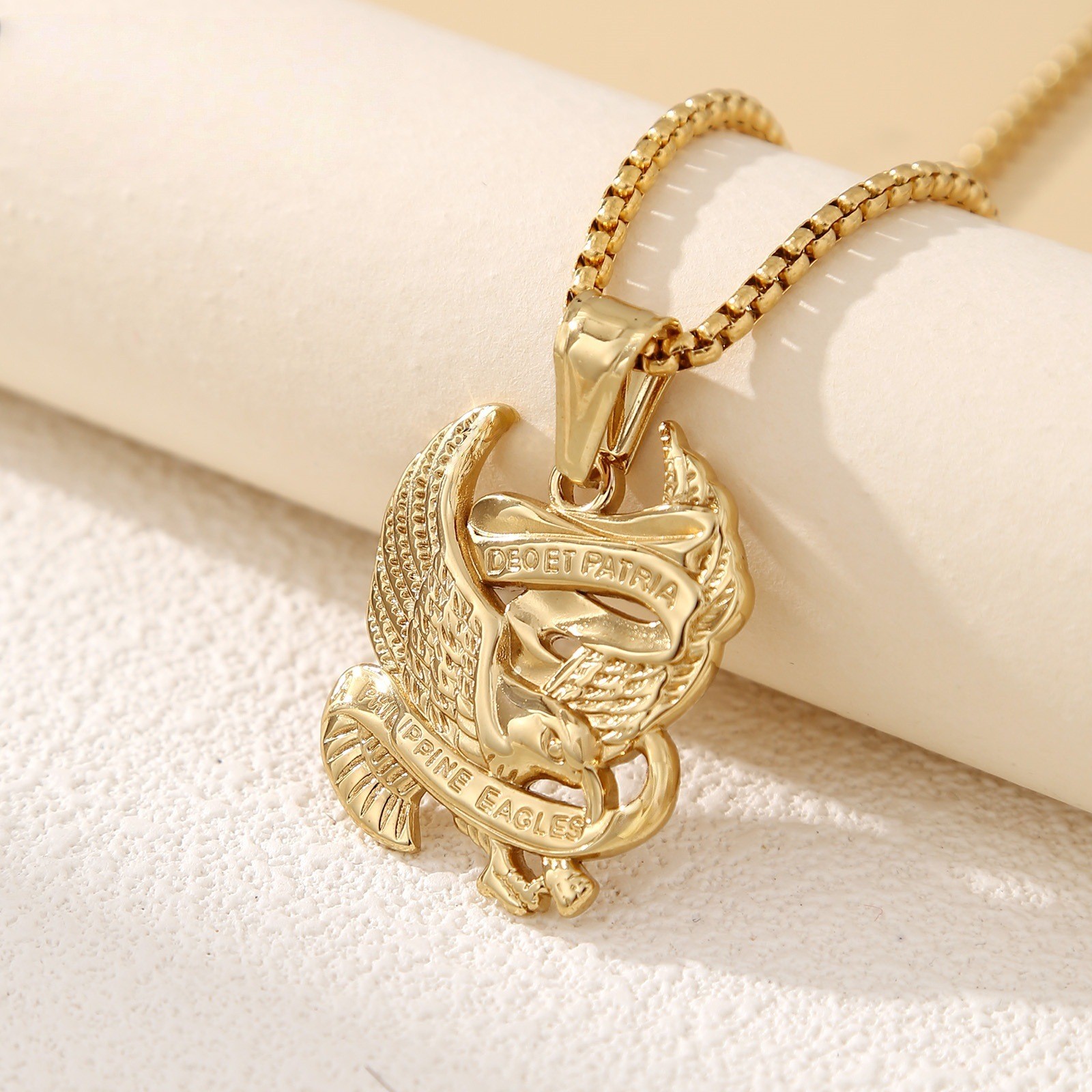 Motorcycle Biker Eagle Men’s Necklace Vintage Stainless Steel Eagle Pendant Link