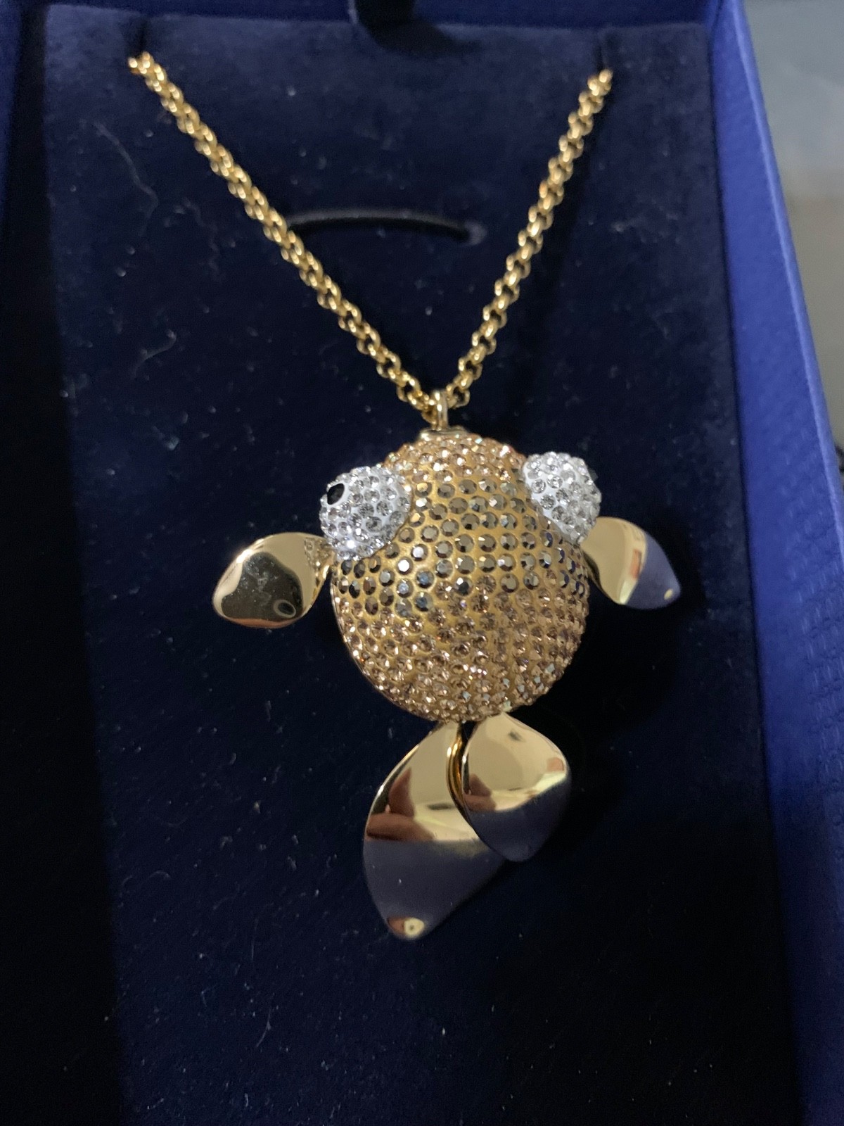 Swarovski Lychee-Goldfish Pendant Long/Large 3D Moving Tail Fins Crystal 1110471