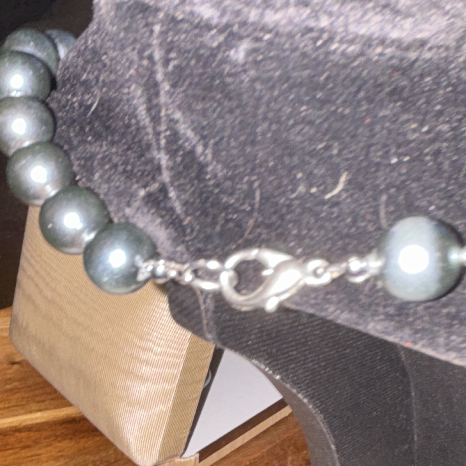 Gray Simulated Imitation Pearl Plastic Beaded Necklace and clip on earrings