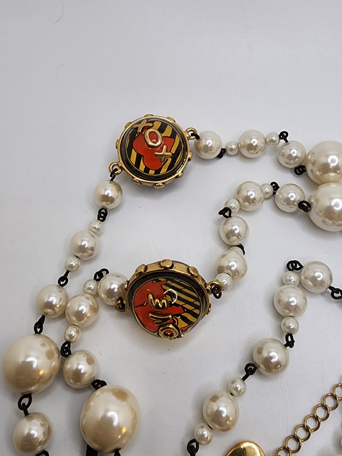 46 Inch Long Faux Pearl Betsy Johnson Love XOX Statment Necklace With A 3…