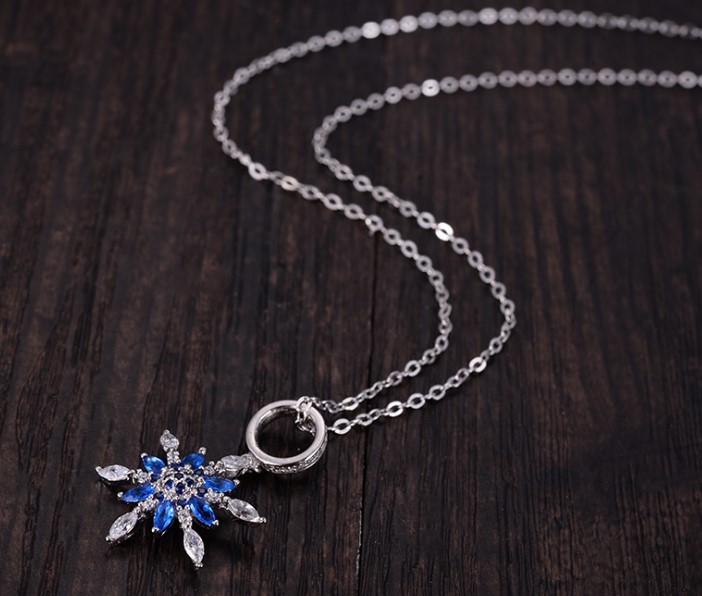 18″ Sterling SILVER Frozen SNOWFLAKE Topaz Blue CZ Pendant NECKLACE Gift Box PE3