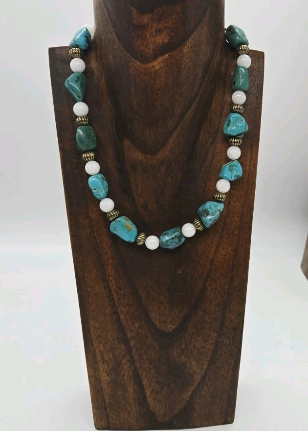 Turquoise Colored Dyed Stone oval link Choker Necklace Vintage 17 in