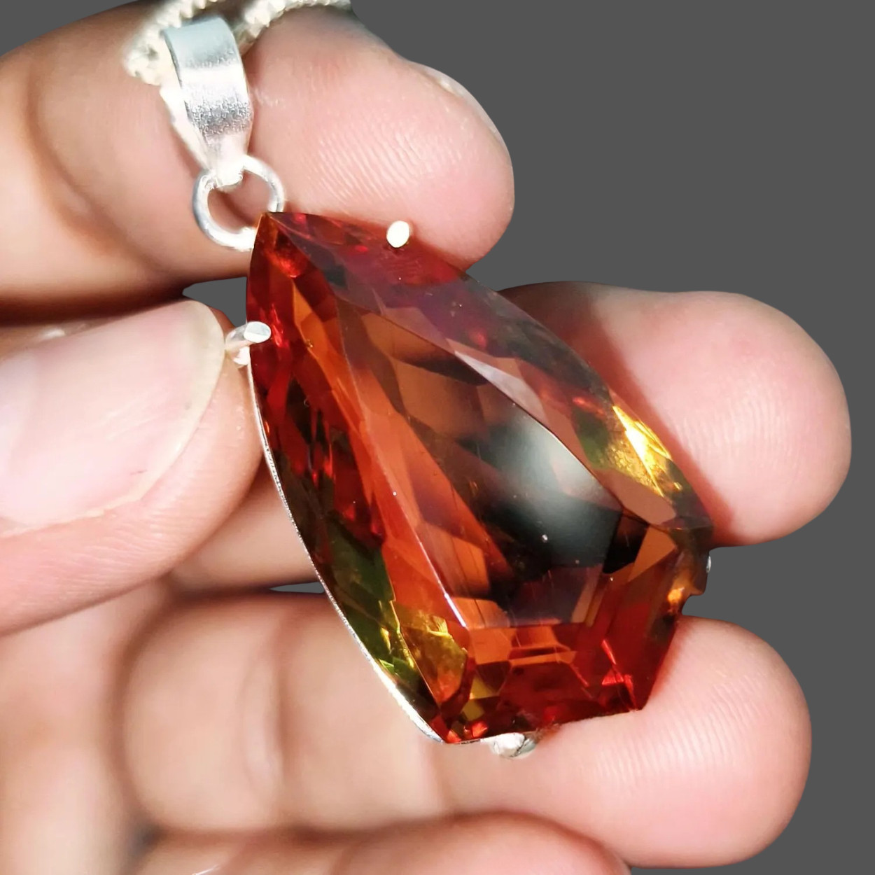 70Ct Color Change Alexandrite Pendant Lab Created German Silver Necklace