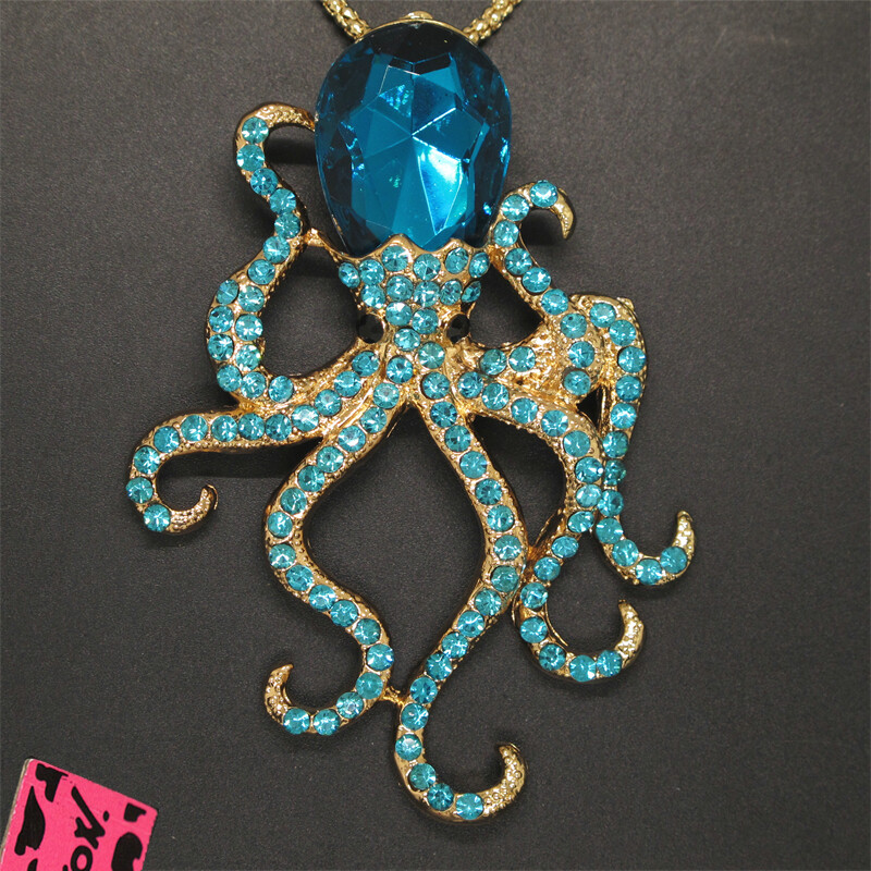 Hot Fashion Women Blue Rhinestone Cute Octopus Crystal Pendant Chain Necklace